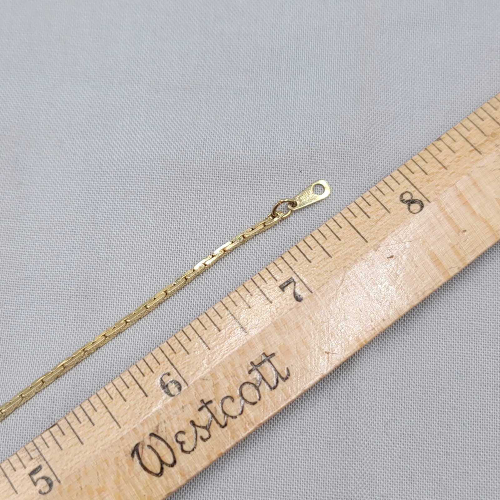 Vintage Ambassador Cobra Chain Bracelet Gold tone 7.25″