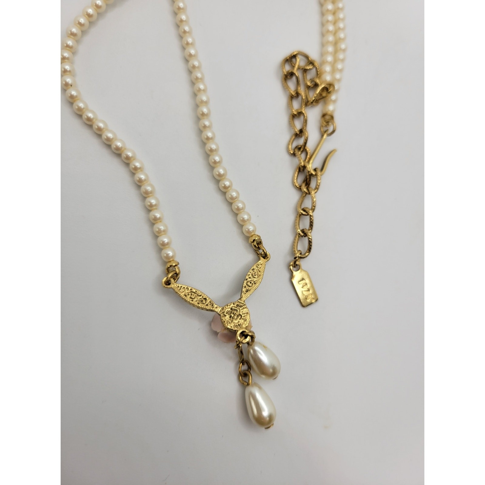 1928 Brand Pink Rose Pendant Necklace Faux Pearls Vintage Set Pierced Earrings