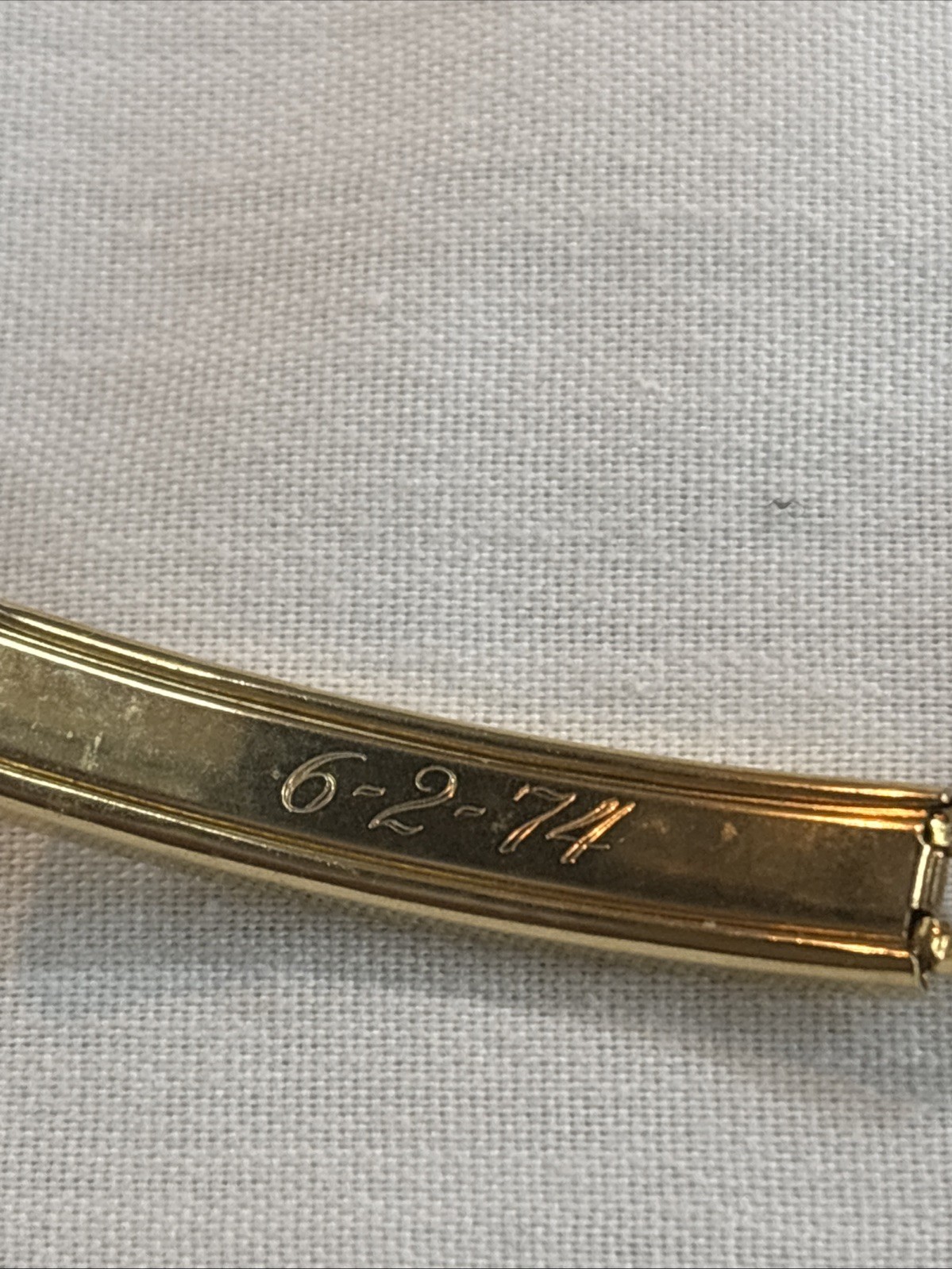 Vintage Speidel ID Bracelet “Mickie” Gold tone 8″ Long Fits a 6” Wrist 6-2-74