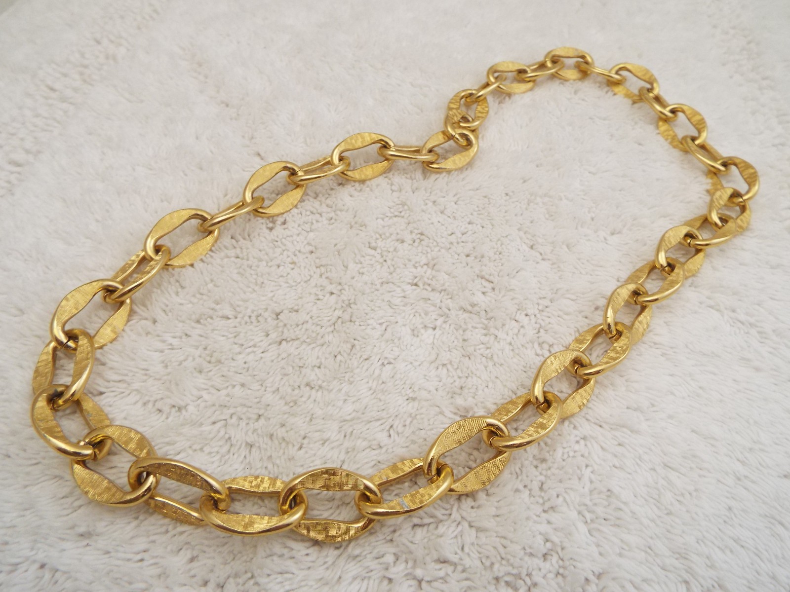 Goldtone Lightweight Continuous Chain Necklace (G28)
