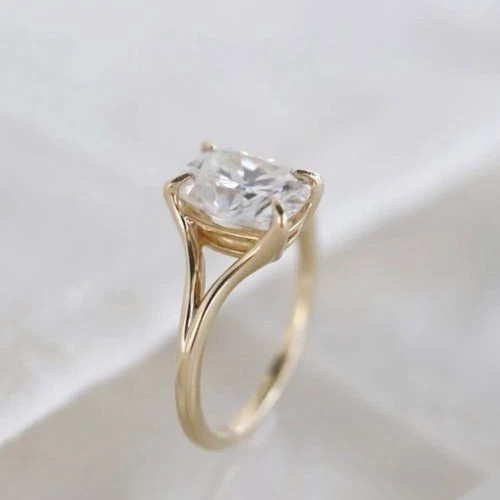 10K Yellow Gold FN Cushion Cut 3.00CT White Moissanite Women’s Engagement Ring