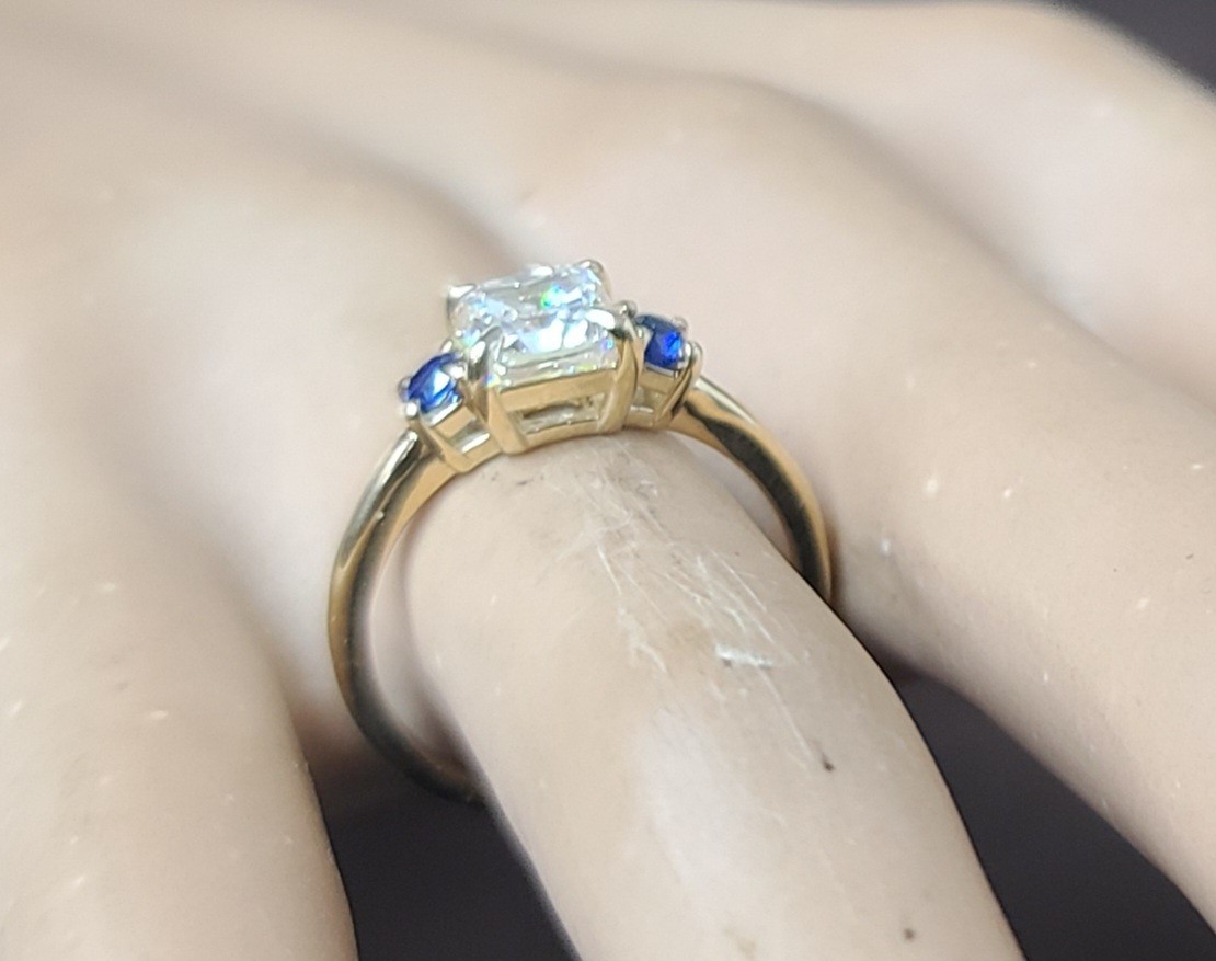 Vintage 14K Yellow Gold Engagement ring 1.41ct.Natural Radiant Cut Diamond