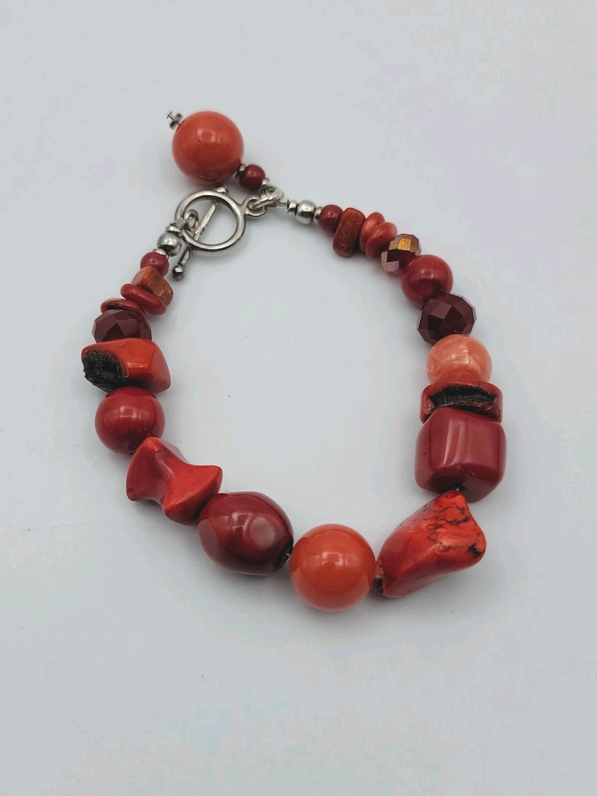 Vintage Red Coral Glass Mix Beaded Bracelet 6.25″