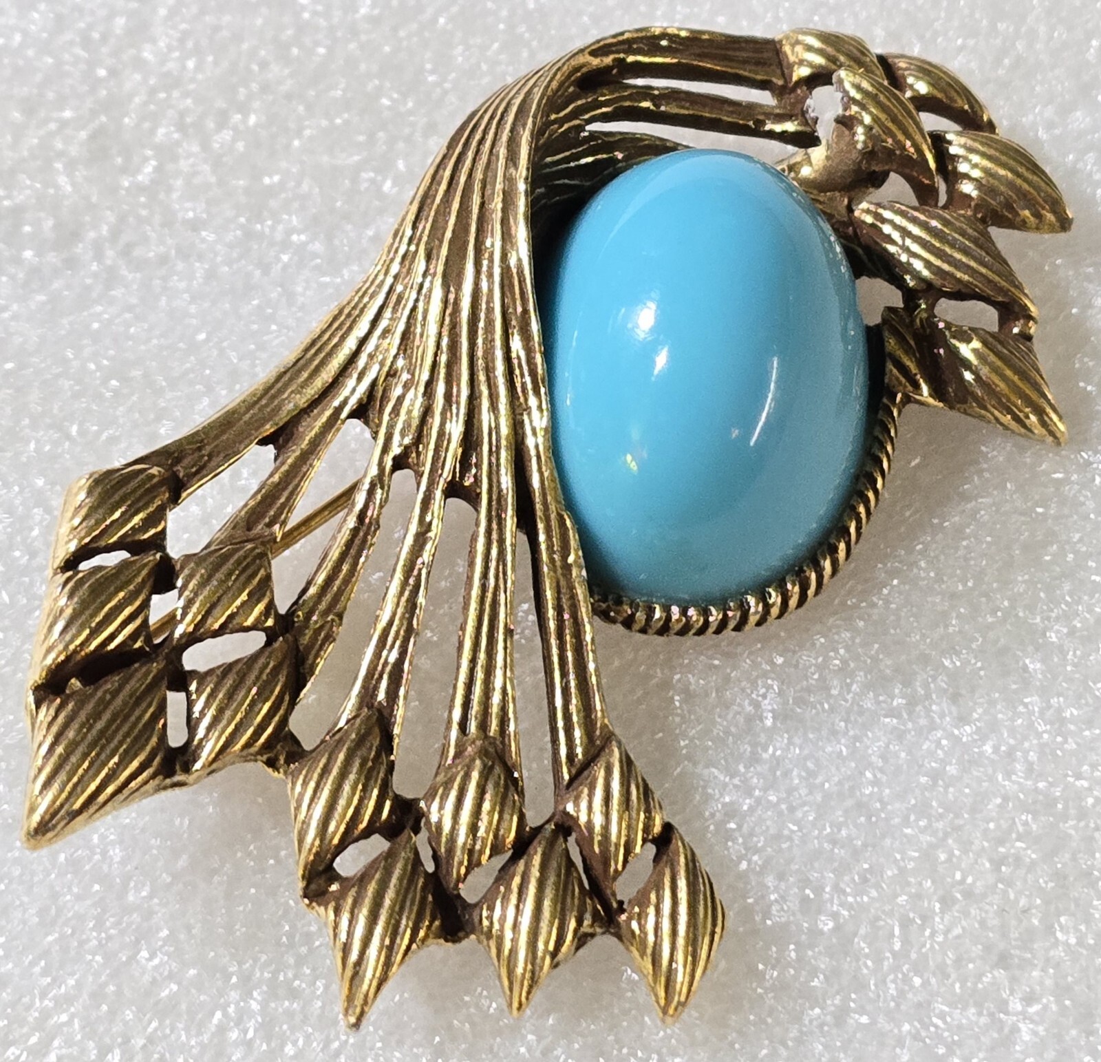 Vintage Turquoise Blue Egg Shaped Cabochon Retro Overhang Design Brooch