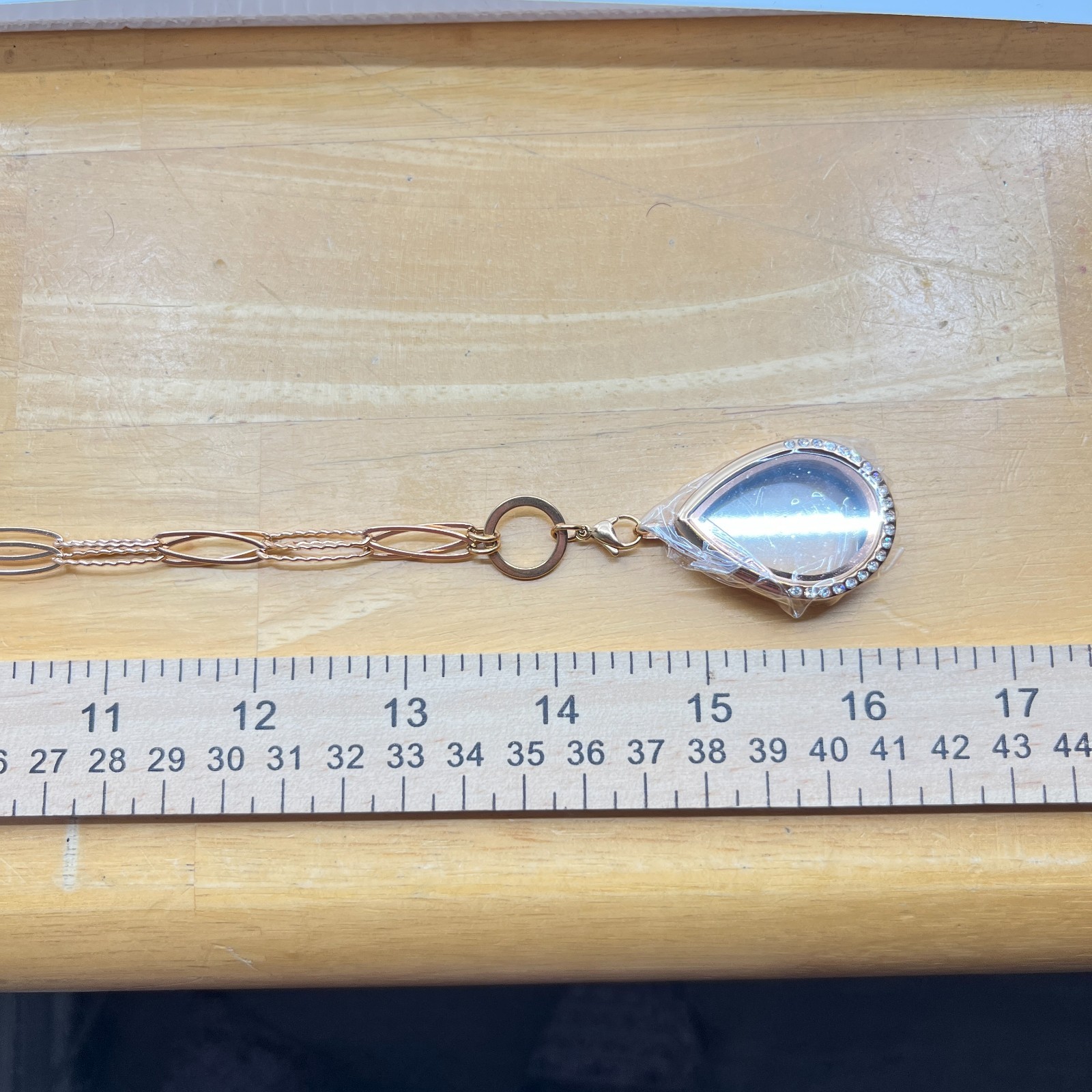 VTG Gold Tone Teardrop Floating Locket Necklace Crystal Accent Paperclip Chain