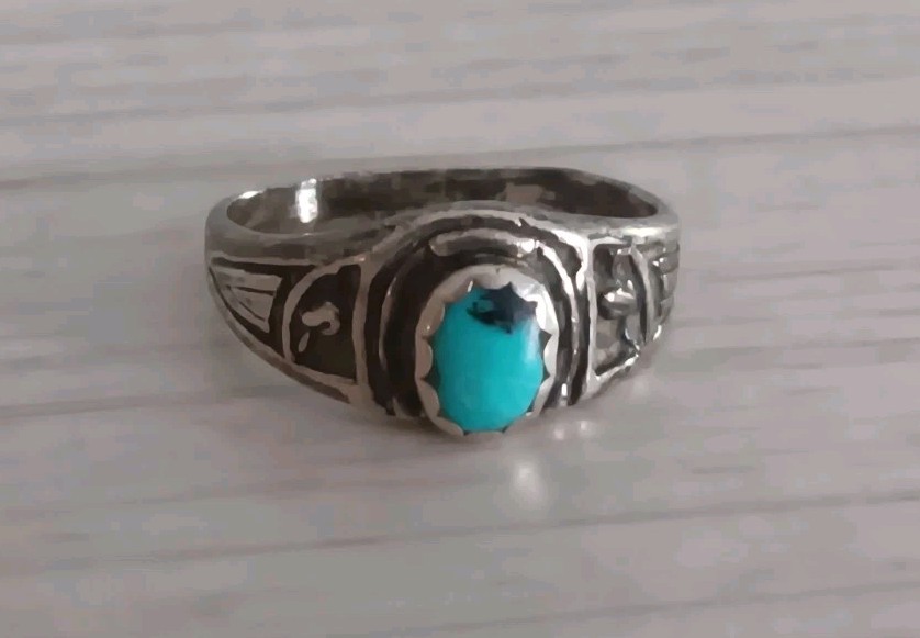 Vtg *Bent Band* Sterling Silver Turquoise Ring Southwestern Sombrero Size 6.75