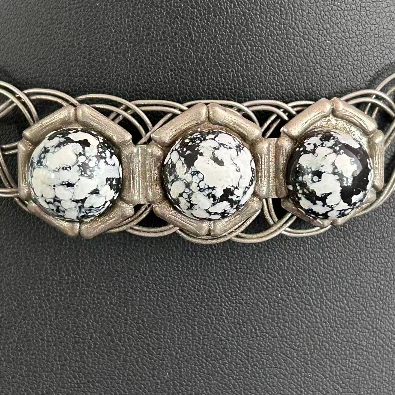 Vintage Woven Wire Mesh Choker Collar Necklace Silver Tone Black White Cabochon