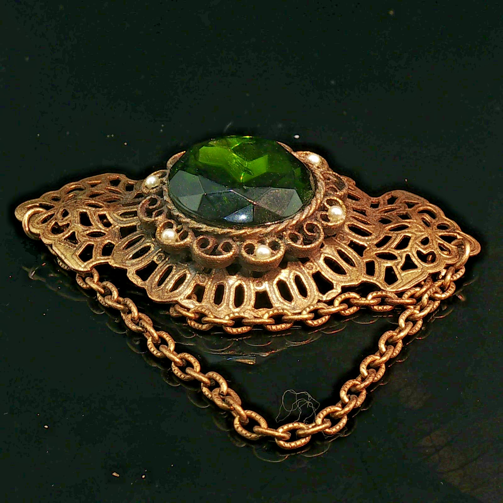 Vintage Gold Tone Filigree Brooch w/ Dark Green Stone Pearls & Swag Chains Chate