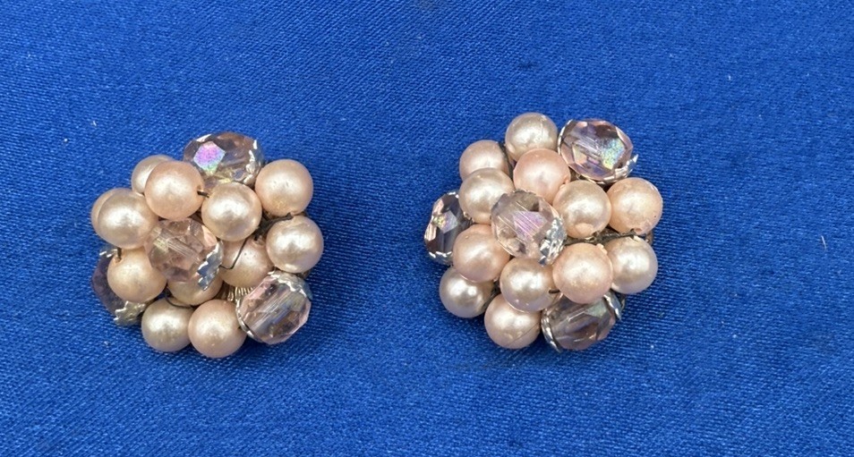 Vtg Cluster Clip & Screw back Earrings 5 Pairs , Japan, Hong Kong C1276