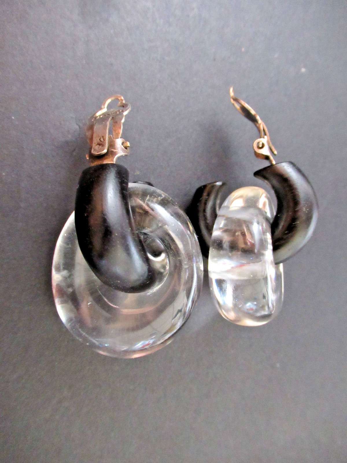 Vintage Gerda Lynggaard/Monies Wood & Acrylic Door Knocker Clip On EARRINGS