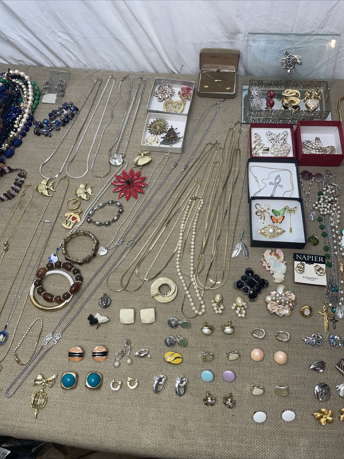 Vintage Jewelry Lot Of 300pieces 10+lbs Monet Trifari Napier..$ Sterling + 14k