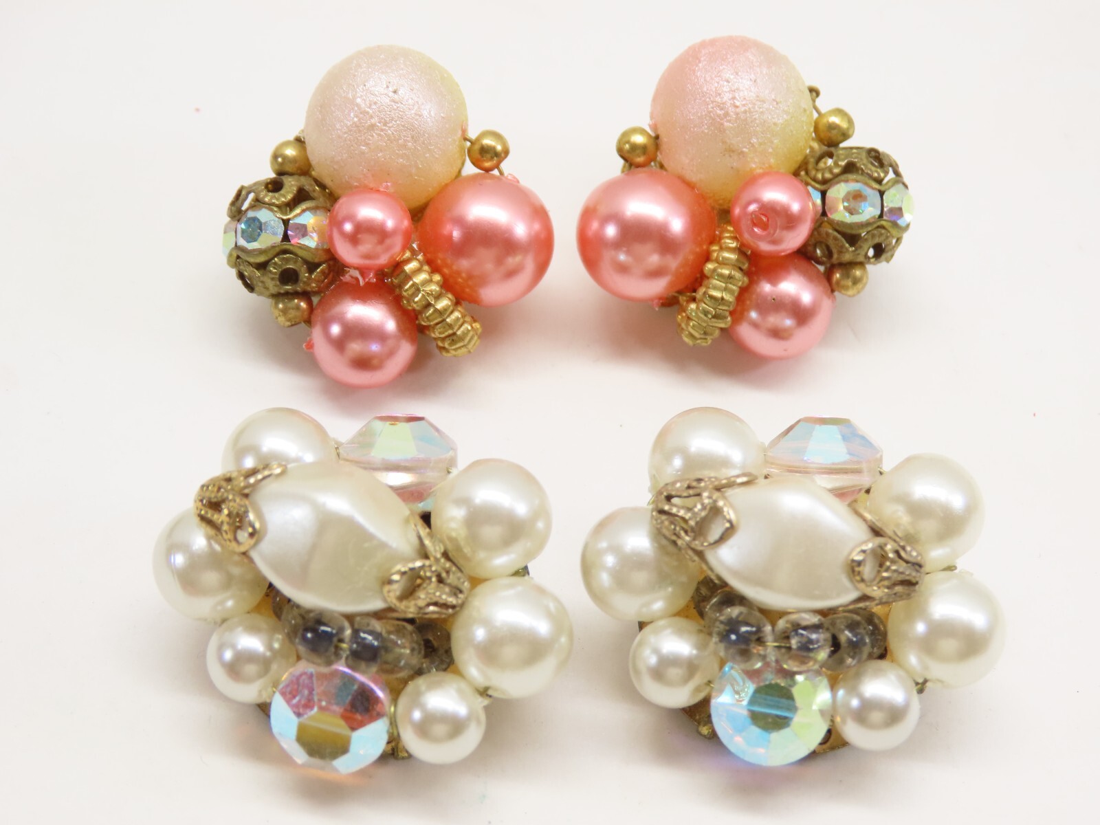 VTG Earrings Cluster Bead Clip On Some Japan Faux Pearl Lucite Plastic + D2542