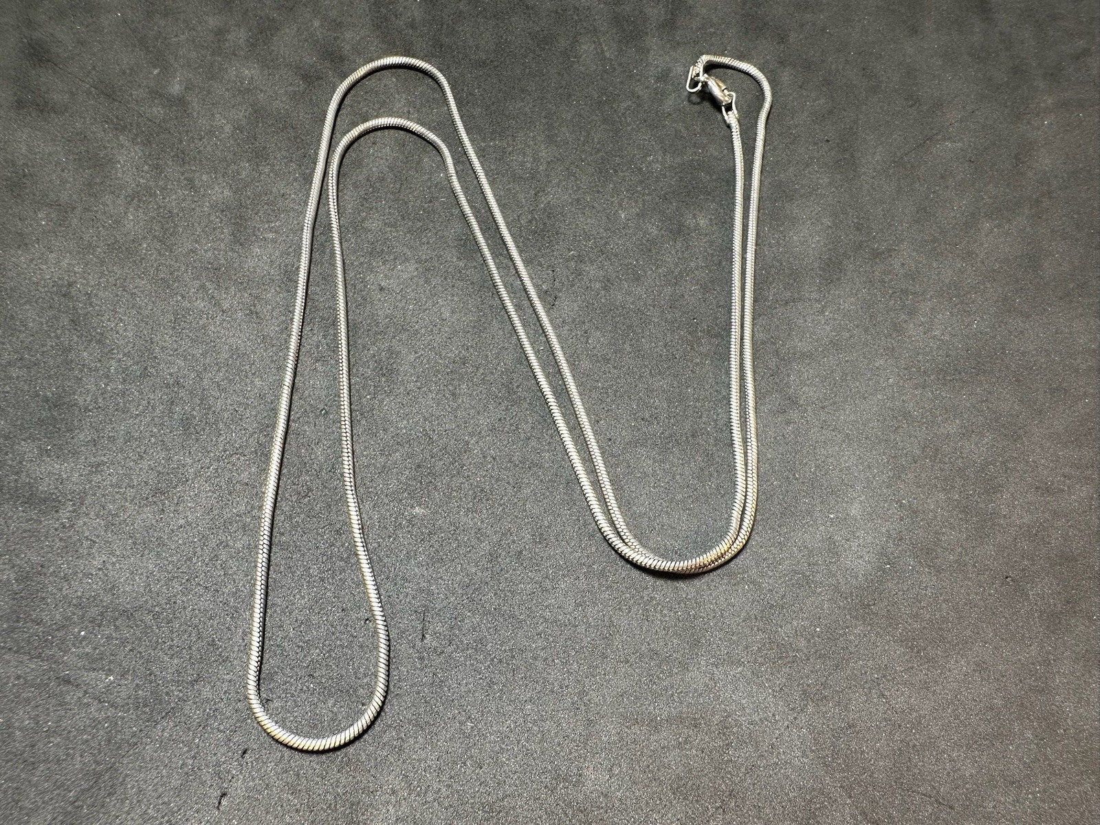 8.69g Vintage Sterling Silver 925 Snake Chain Necklace M 25 in