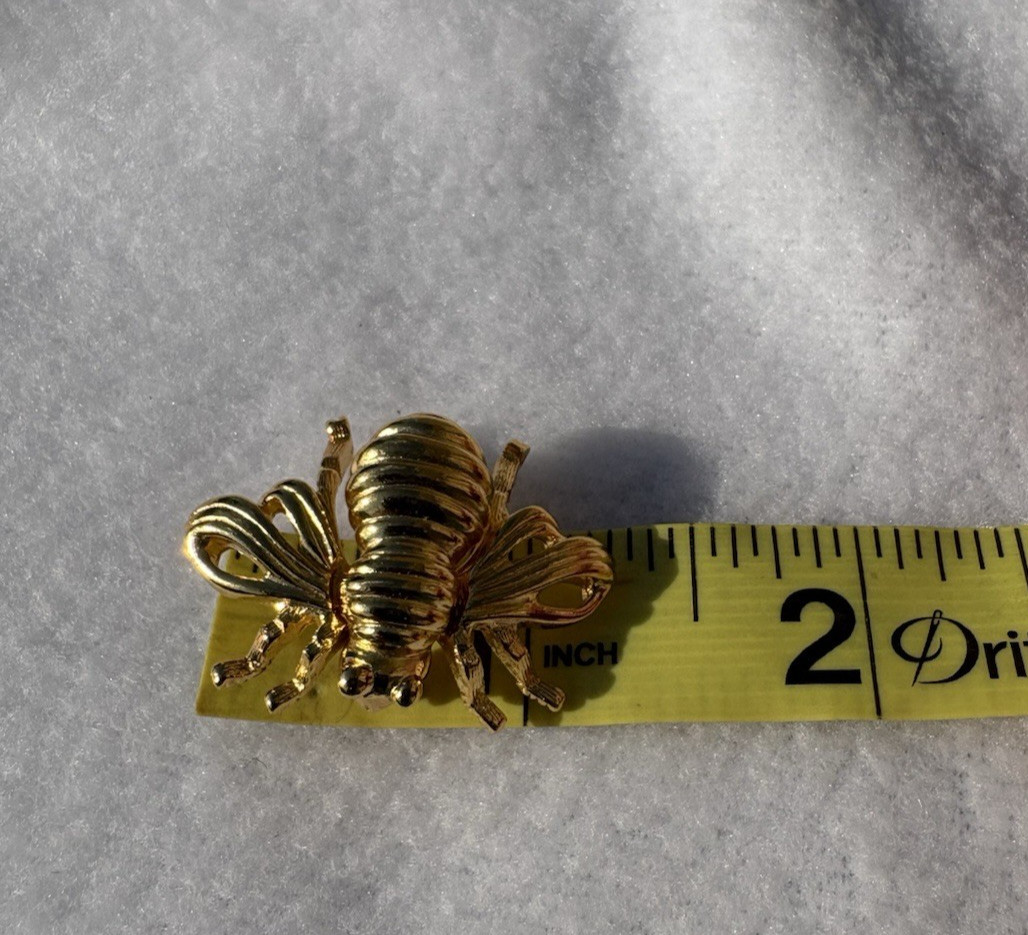 Joan Rivers Vintage Bee Pin the Original