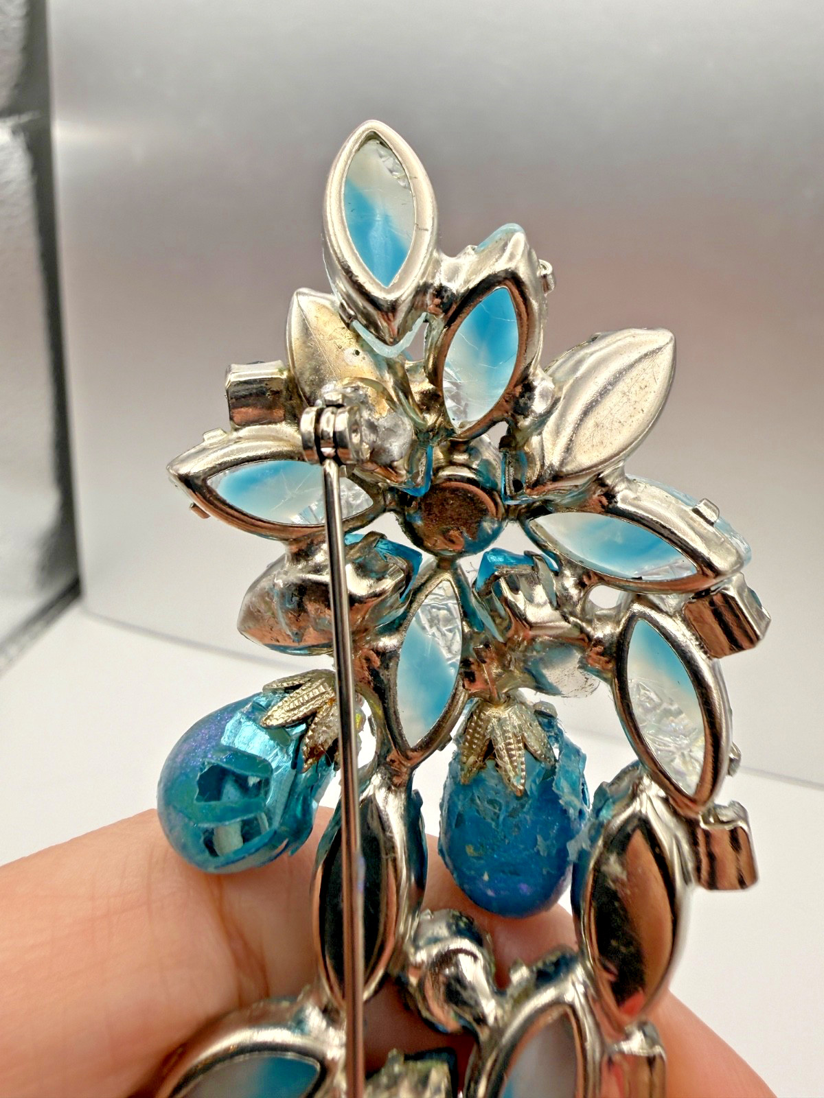 Vintage High End Brooch blue givre glass 3D molded iridescent rhinestones Floral