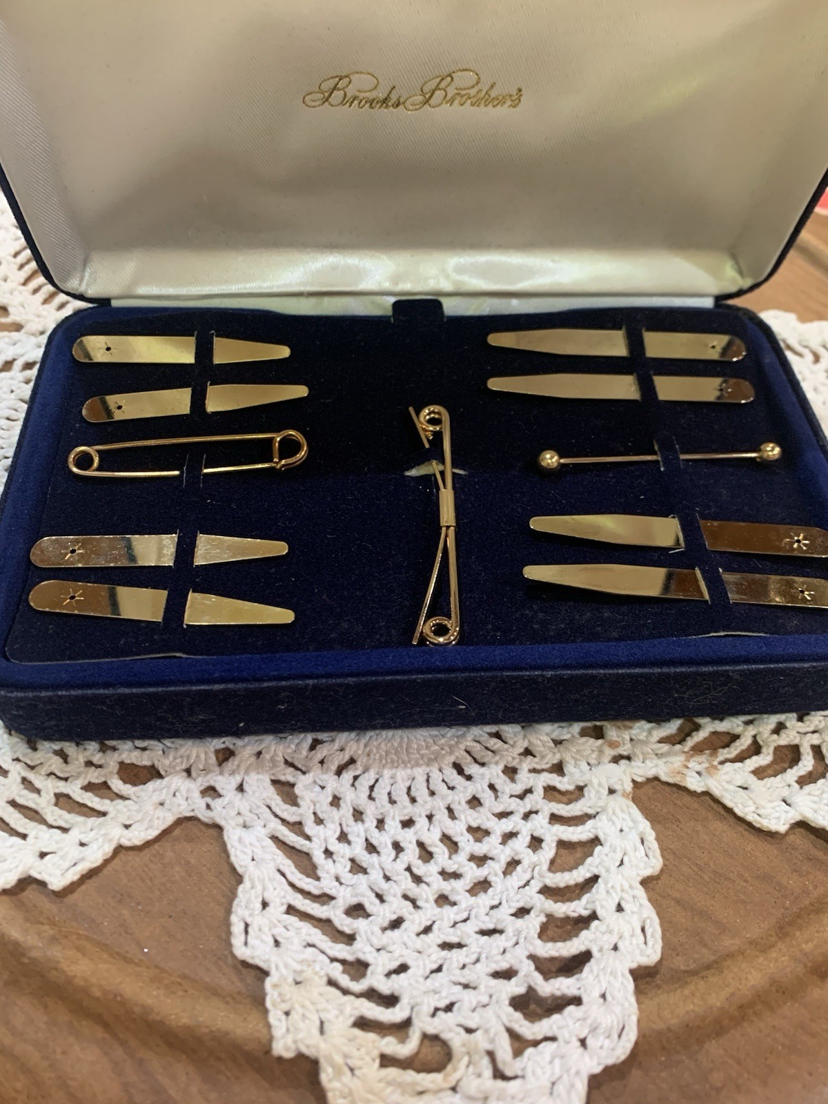Vintage Jewelry. Earrings, Hat Pins, Cuff Links, Tie Clips, And Bracelets