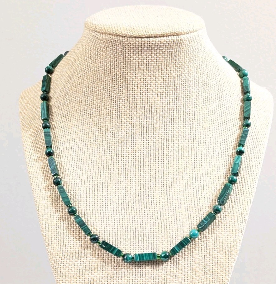 Malachite Beaded Necklace – Green Gemstone Bead Necklace