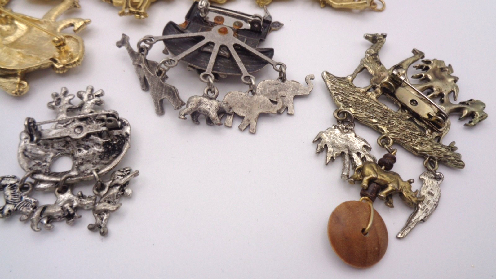10 Vintage Gold & Silver Tone Noah’s Ark Animal Bracelet Brooch Clip Earring Lot