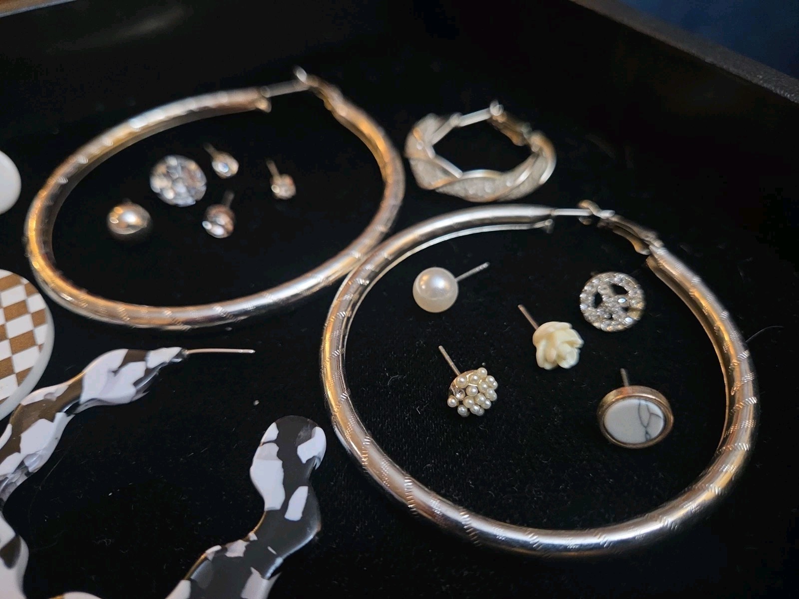 Lot Of Vintage Costume Jewelry Single Earrings