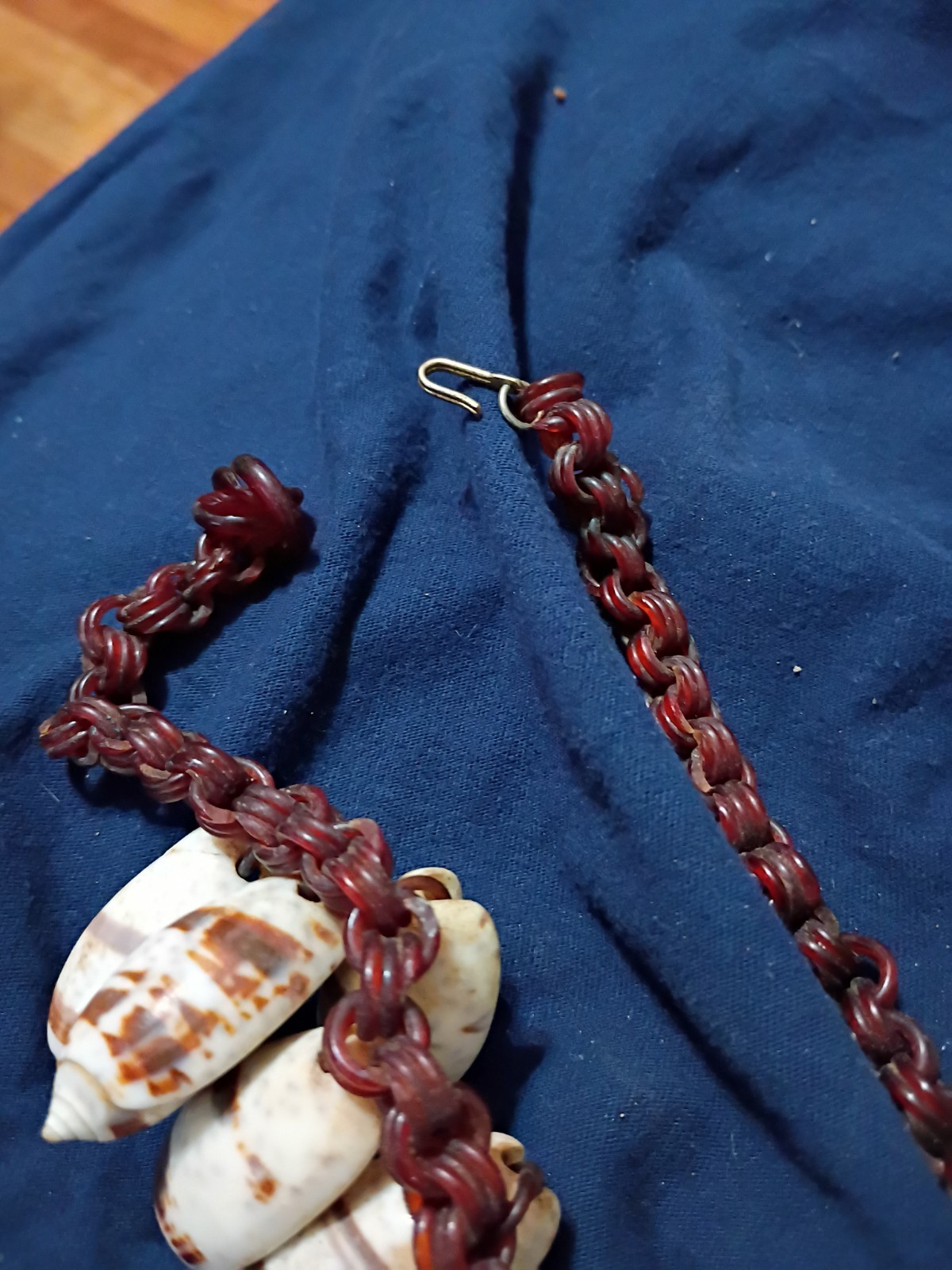 shell necklace vintage