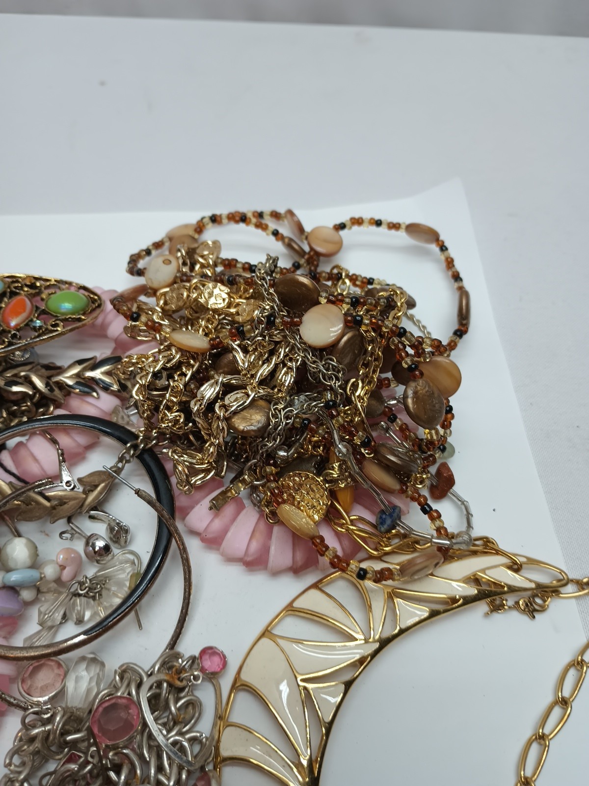 1 Lb REDESIGN/CRAFT FASHION/COSTUME JEWELRY LOT