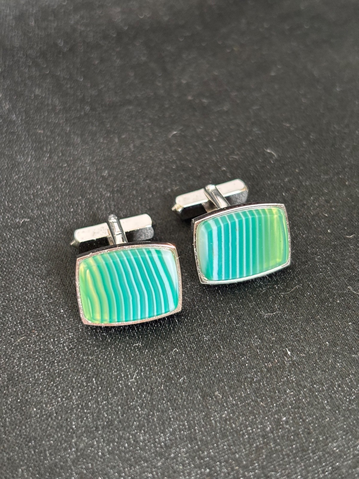 MINT Surface Natural Green Striped Agate Vintage Silver tone Cufflinks