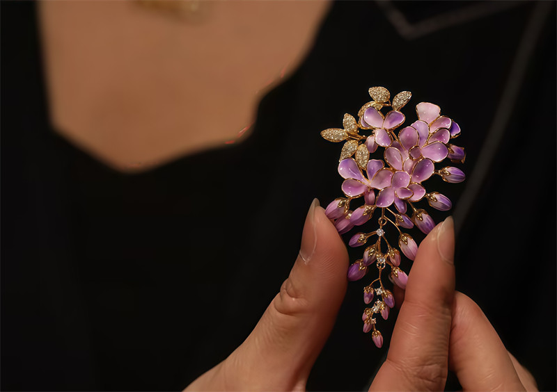 Enamel Color Design Purple Wisteria Flower Brooch, High Quality Flower Brooch