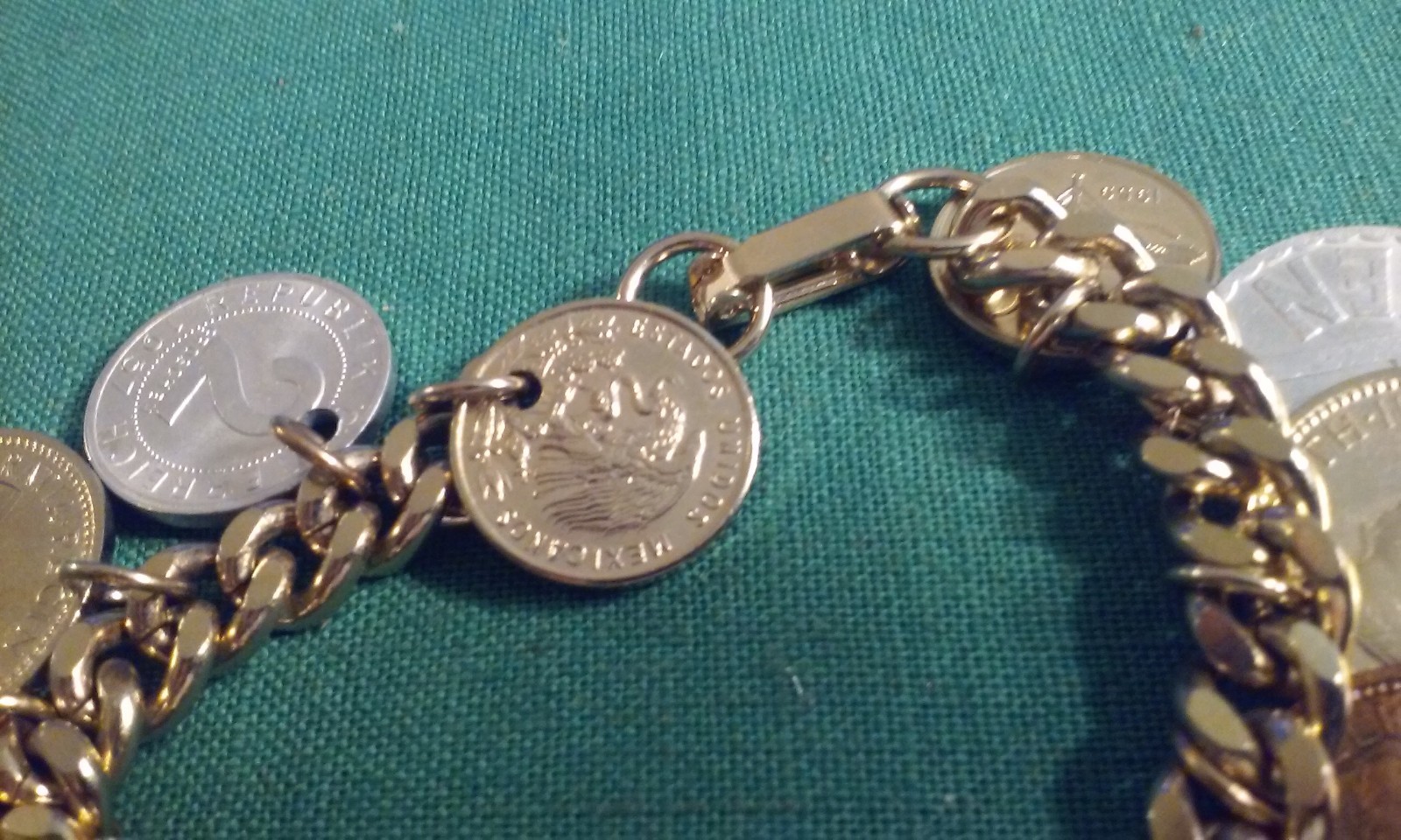 Vintage 15 RARE 1950’s Coin Charm Bracelet South Africa, India, Osterreich 8″
