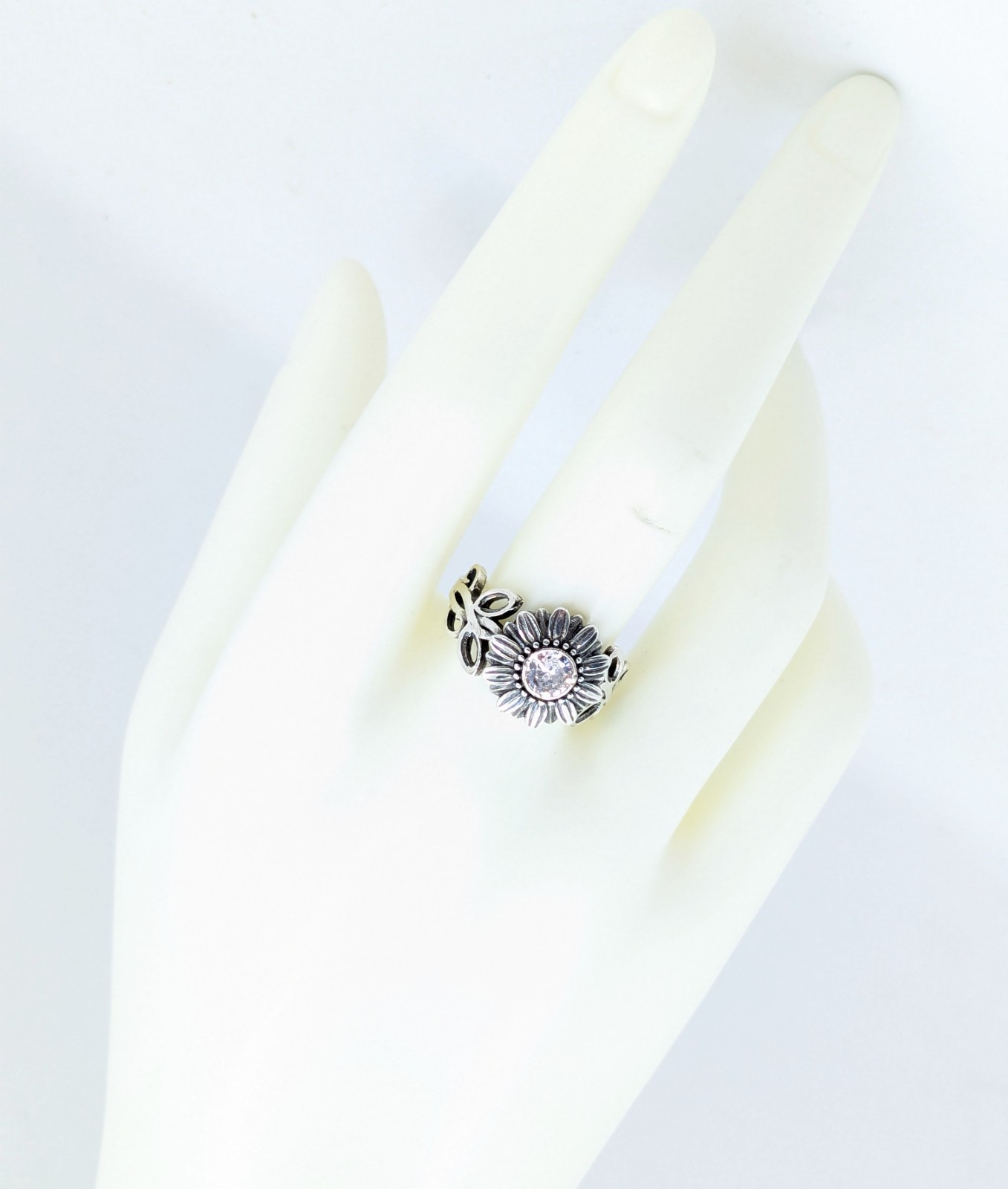 Vintage Elegant RING Silver 925 with Chic Bright Stone -size: 9.5US (19mm) | #2