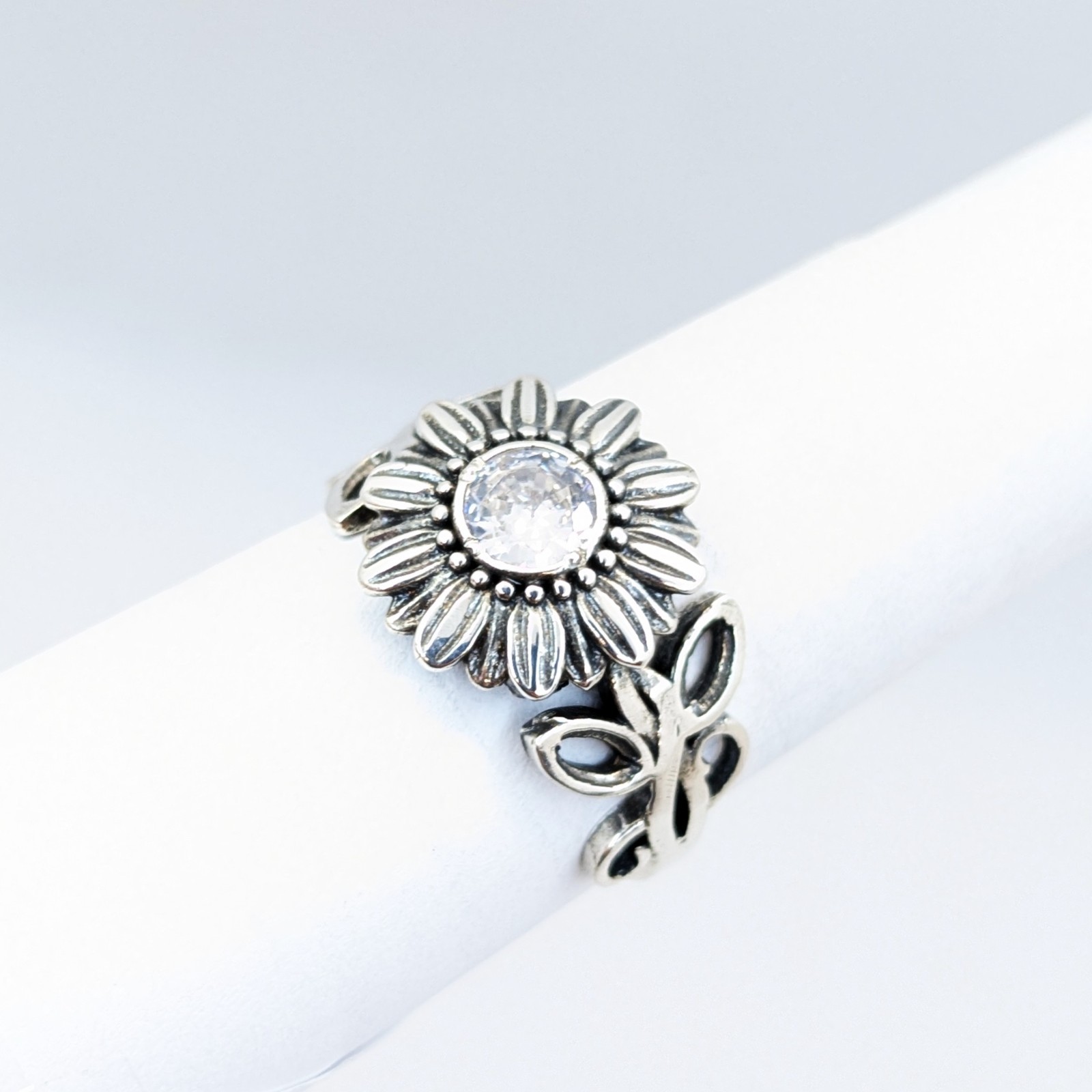Vintage Elegant RING Silver 925 with Chic Bright Stone -size: 9.5US (19mm) | #2