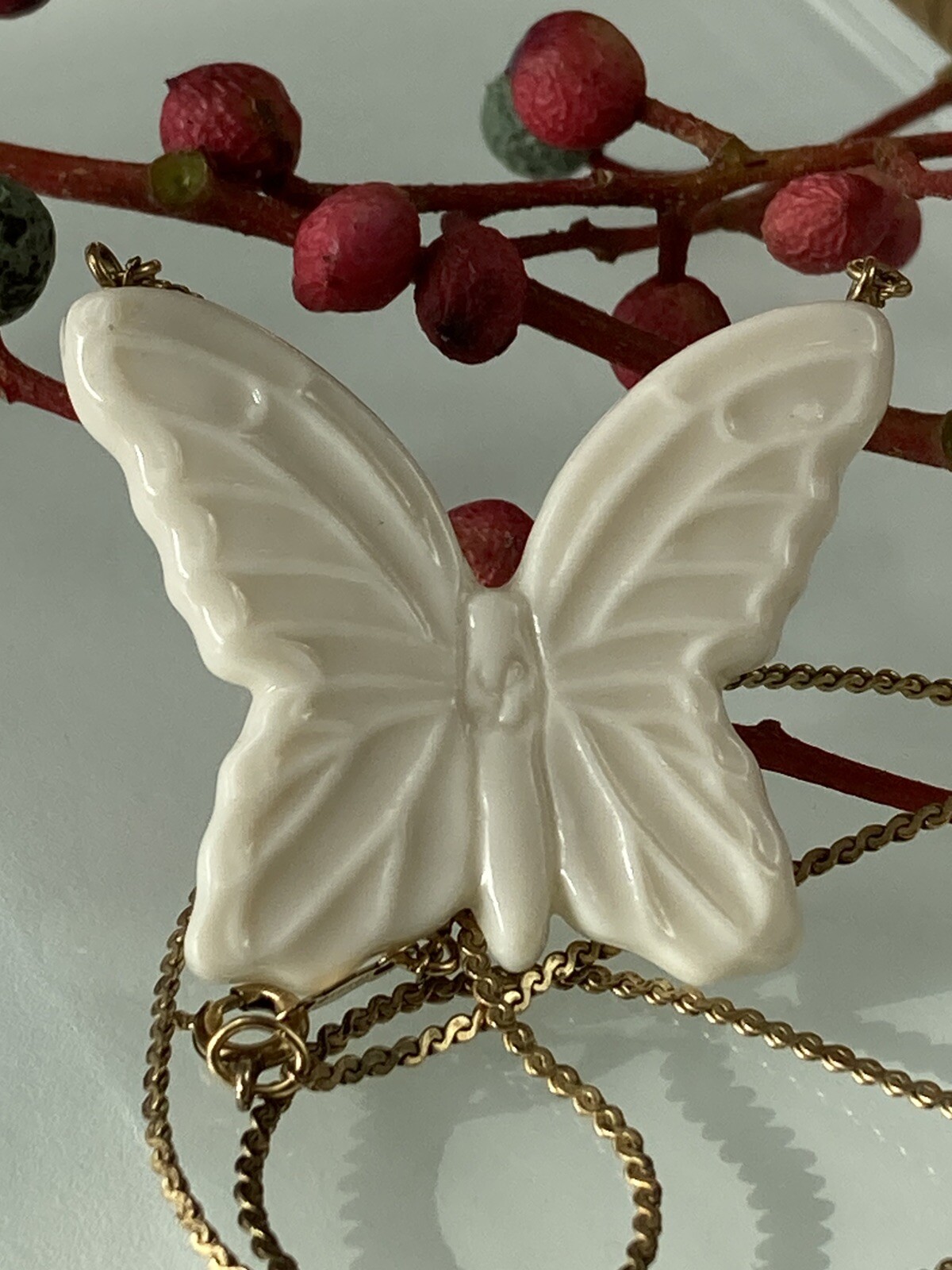 VTG 1/20th 12k Gold Filled Lenox Butterfly Pendant Serpentine Necklace 18.25″L
