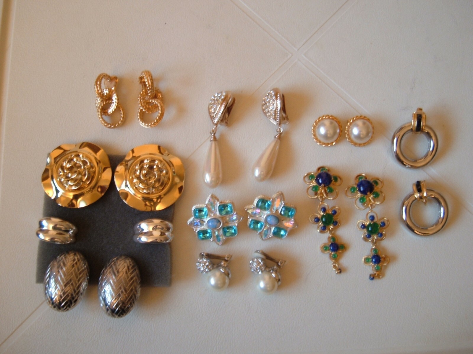 Unknown Designer – (Ten pairs of clip earrings)