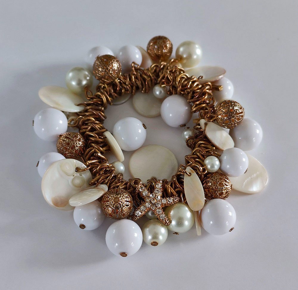 Gold Tone Starfish Statement Set Bracelet and Earrings Nautical Beach Chunky