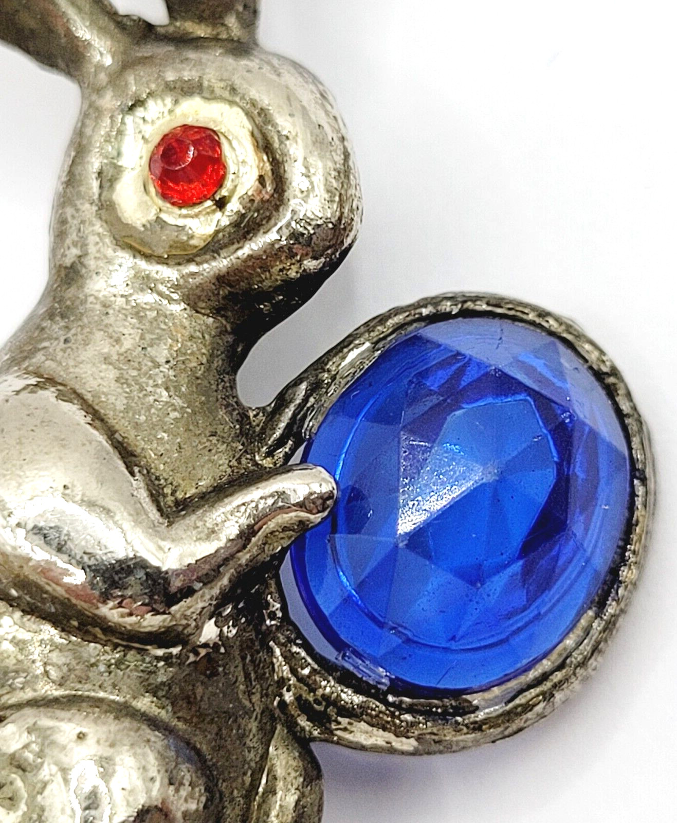 Rabbit Bunny Holding Blue Faceted Egg Silver Tone Vintage Brooch Pin Distressed