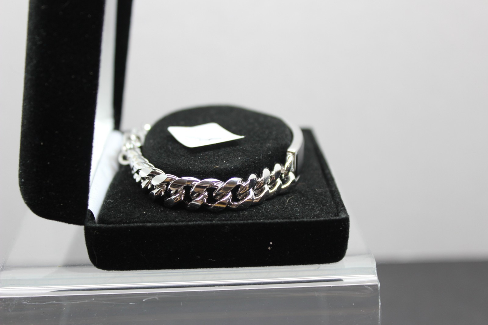 Speidel 2 tone Silver & Black 8″ ID Bracelet New Old Stock in Box Engravable