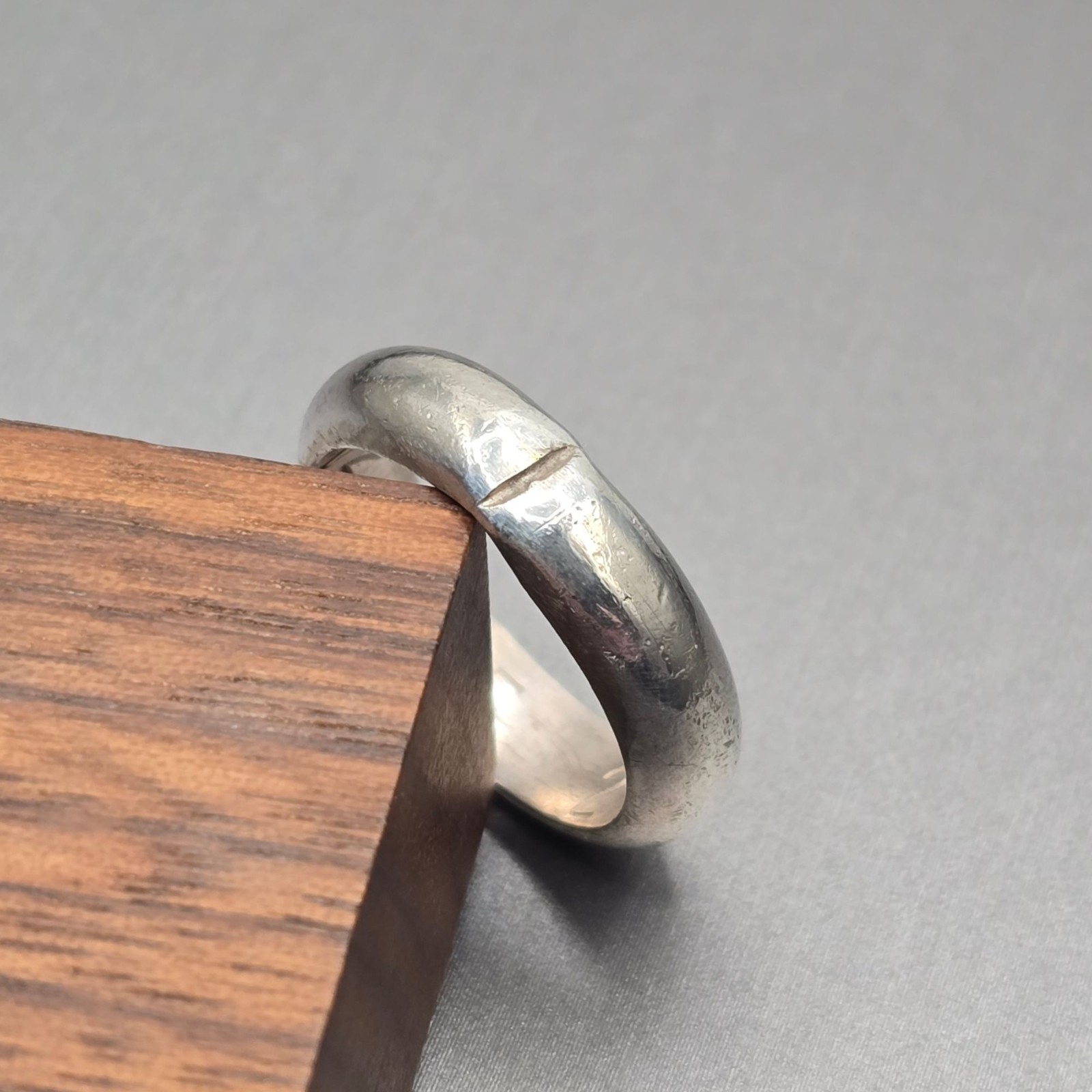 Vintage Sterling Silver Domed Wedding Band Ring Size 6.75 Heart Maker Stackable