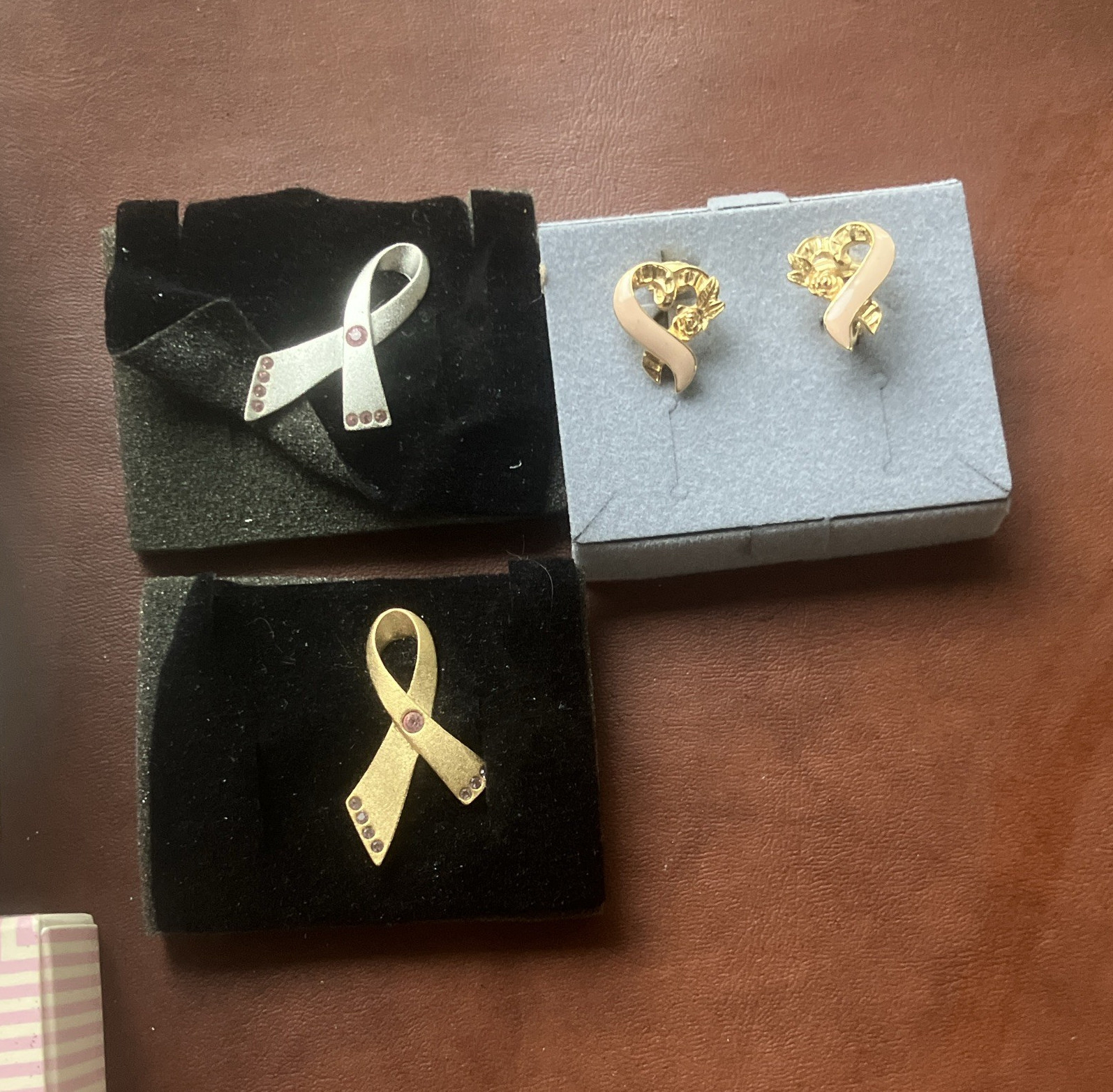 Avon 3pc Ribbon Awareness Lot: 2 Pins/Brooches + Clip-On Earrings, Rhinestone