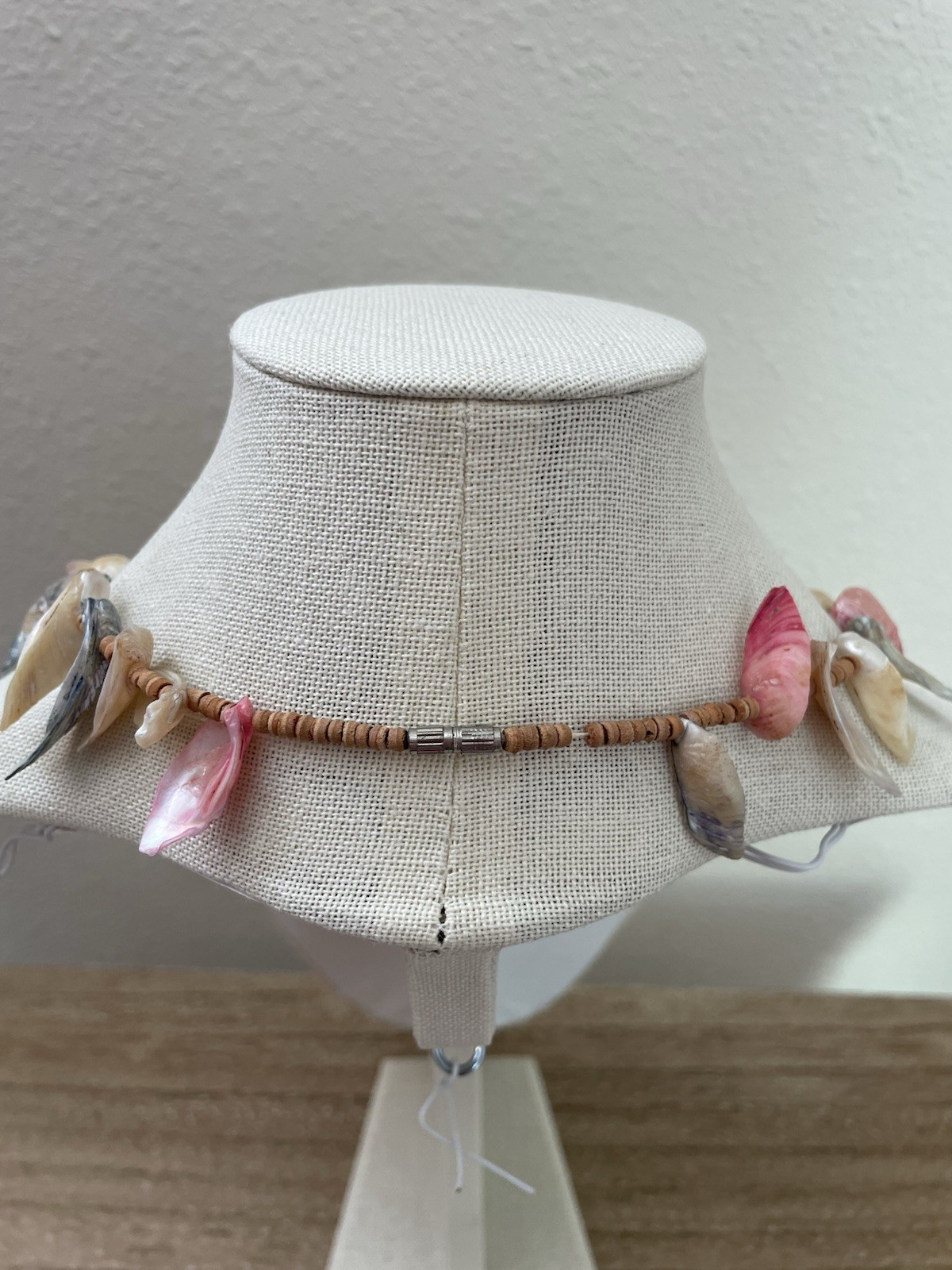 Pastel Multicolor Brown Bead Vintage Shell Necklace Barrel Clasp