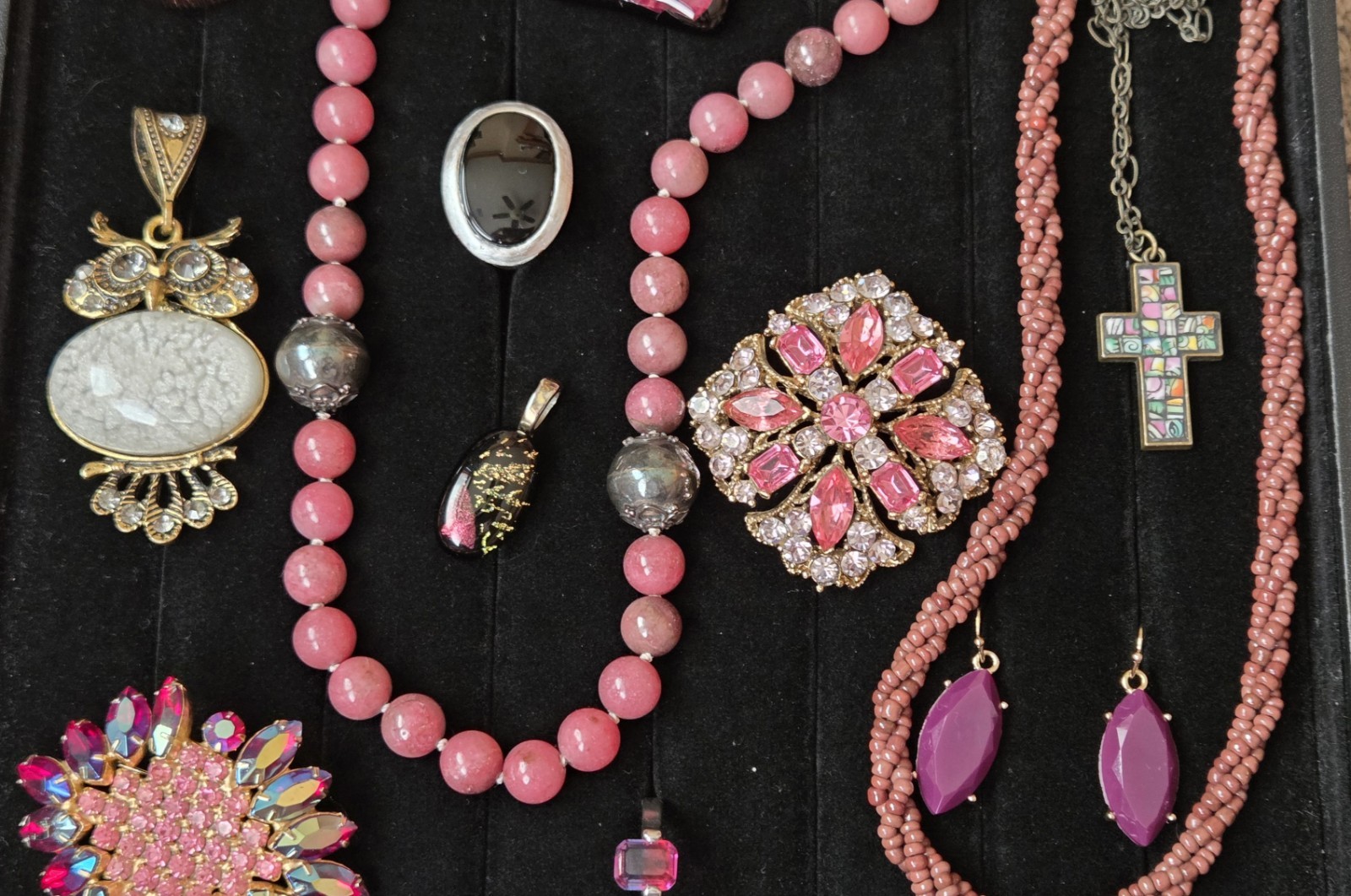 Vintage To Now Necklace Bracelet Brooch Earring Lot Mauve Purple Pink