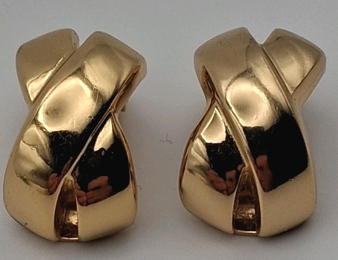 Vintage CHRISTIAN DIOR Gold Tone Criss Cross X Design Clip on Earrings