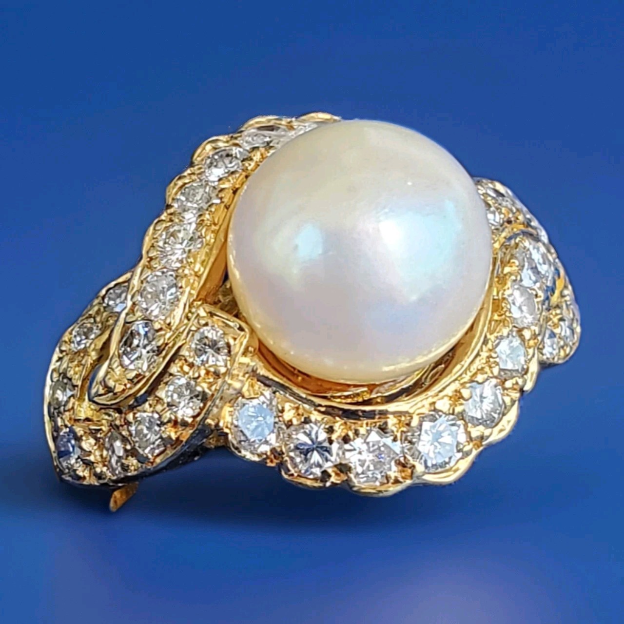 Original EARTH MINED DIAMOND Pearl Deco Engagement Ring Statement SOLID 18K GOLD