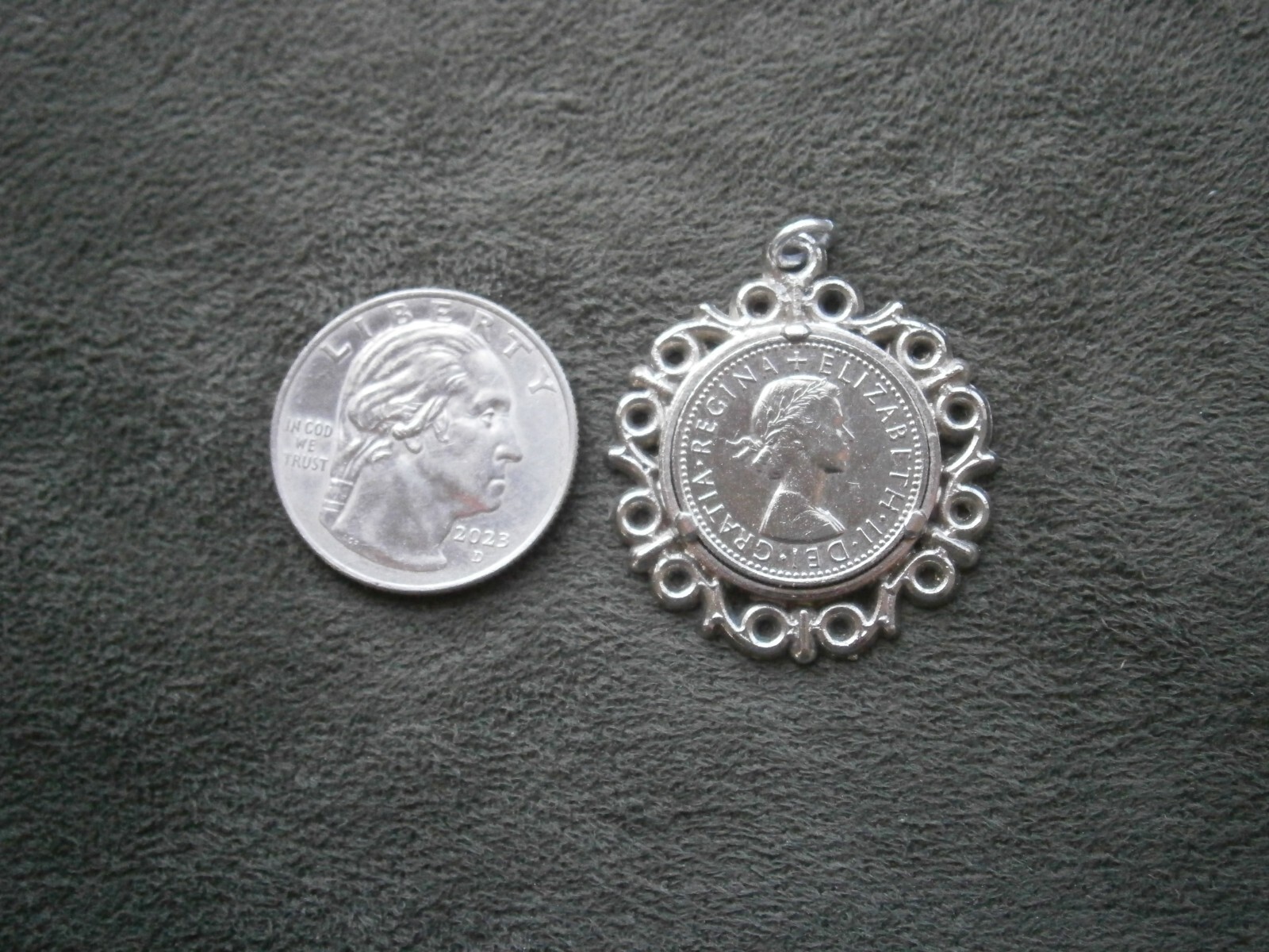Queen Elizabeth II Vtg Shiny Sixpence Coin in Ornate Silvertone Mount 6.2g