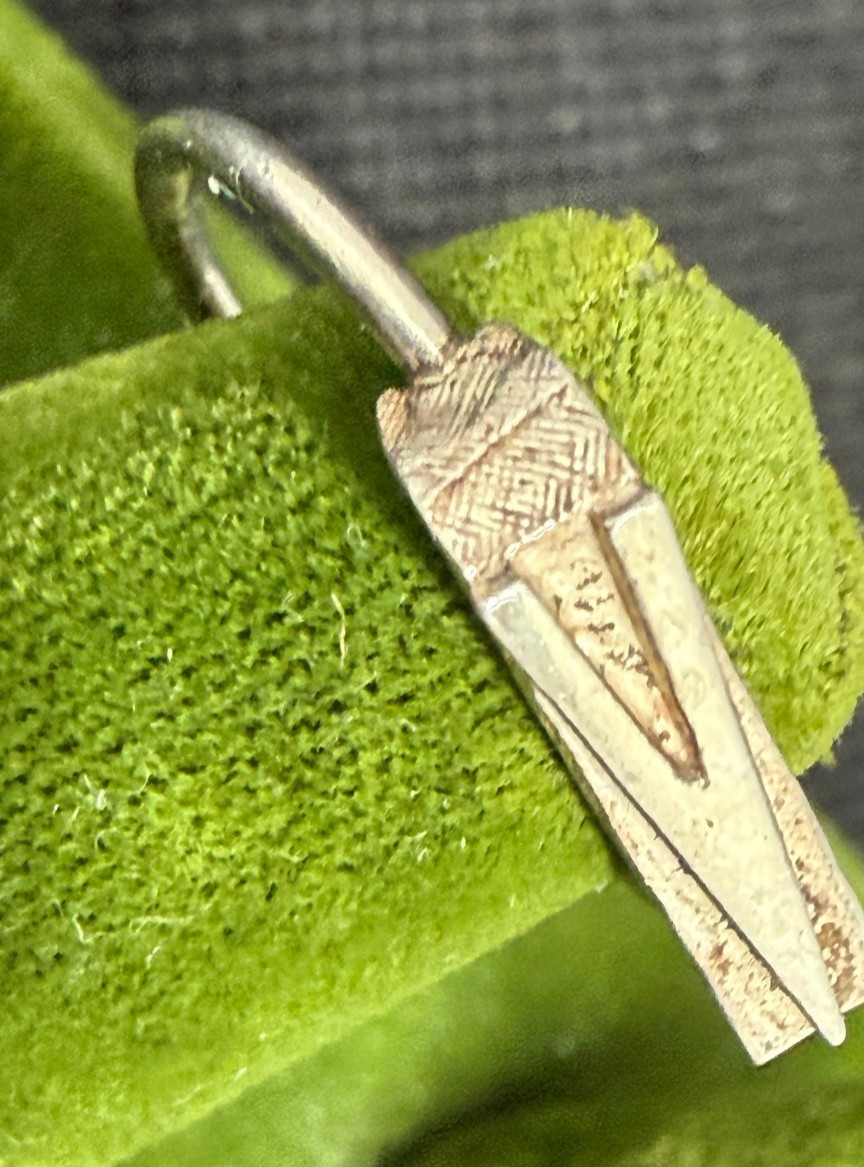 Vintage Sterling Silver Stamped Typebar Monogram “V” Ring Size 6 ADJUSTABLE