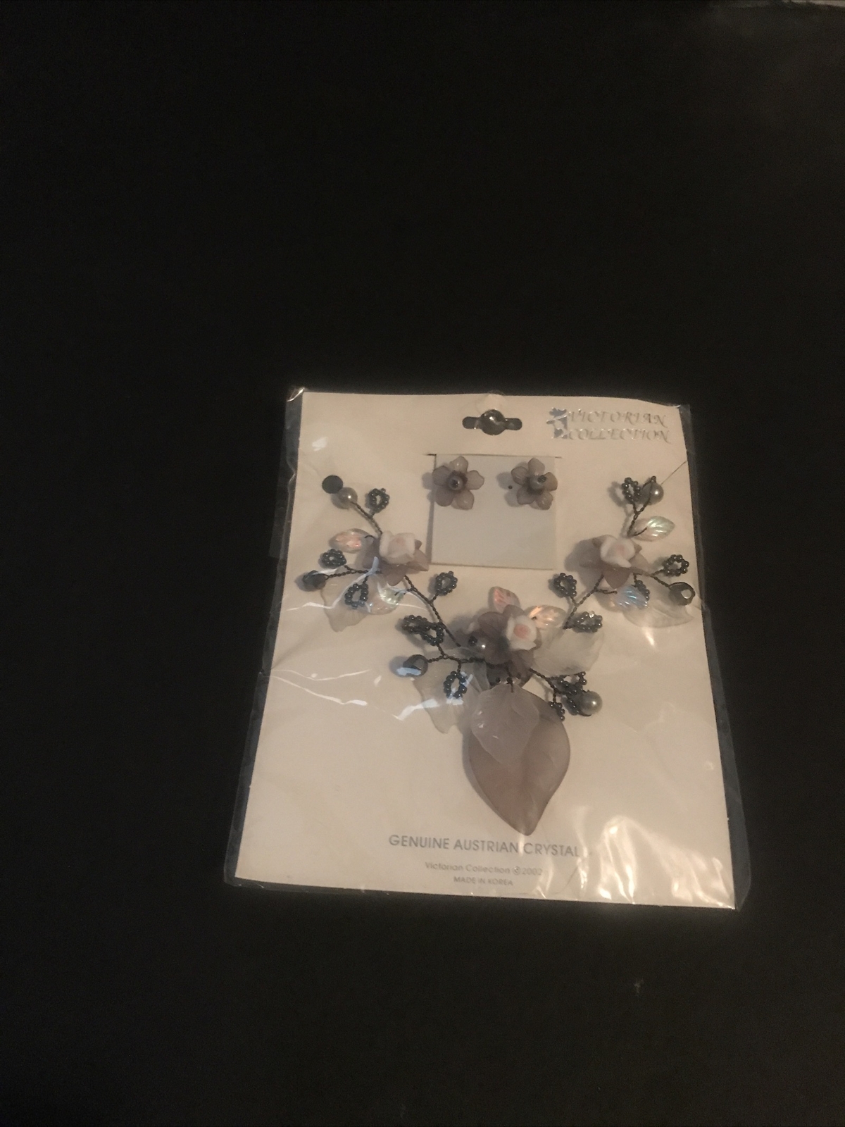✨VTG Victorian Collection Genuine Australian Crystal Necklace&Earrings NRFP MIB✨