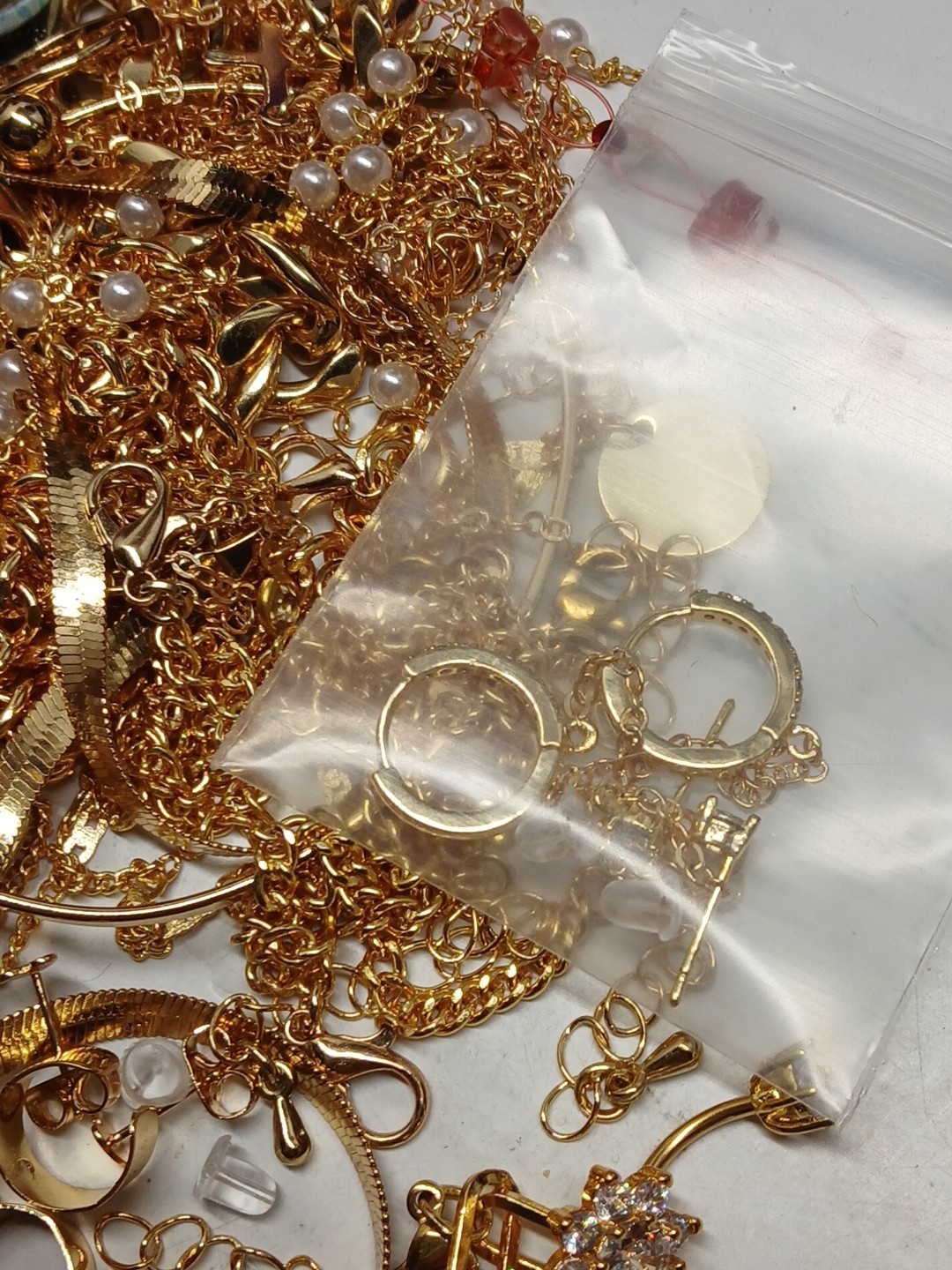 Huge lot Of Jewelry Watches Pearls & More Some new And Used unsearched Lot 6lbs