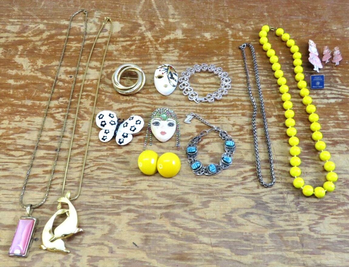 Vintage Jewelry LOT of 15 Necklace Earring Bracelet Pins Assorted Sizes & Types