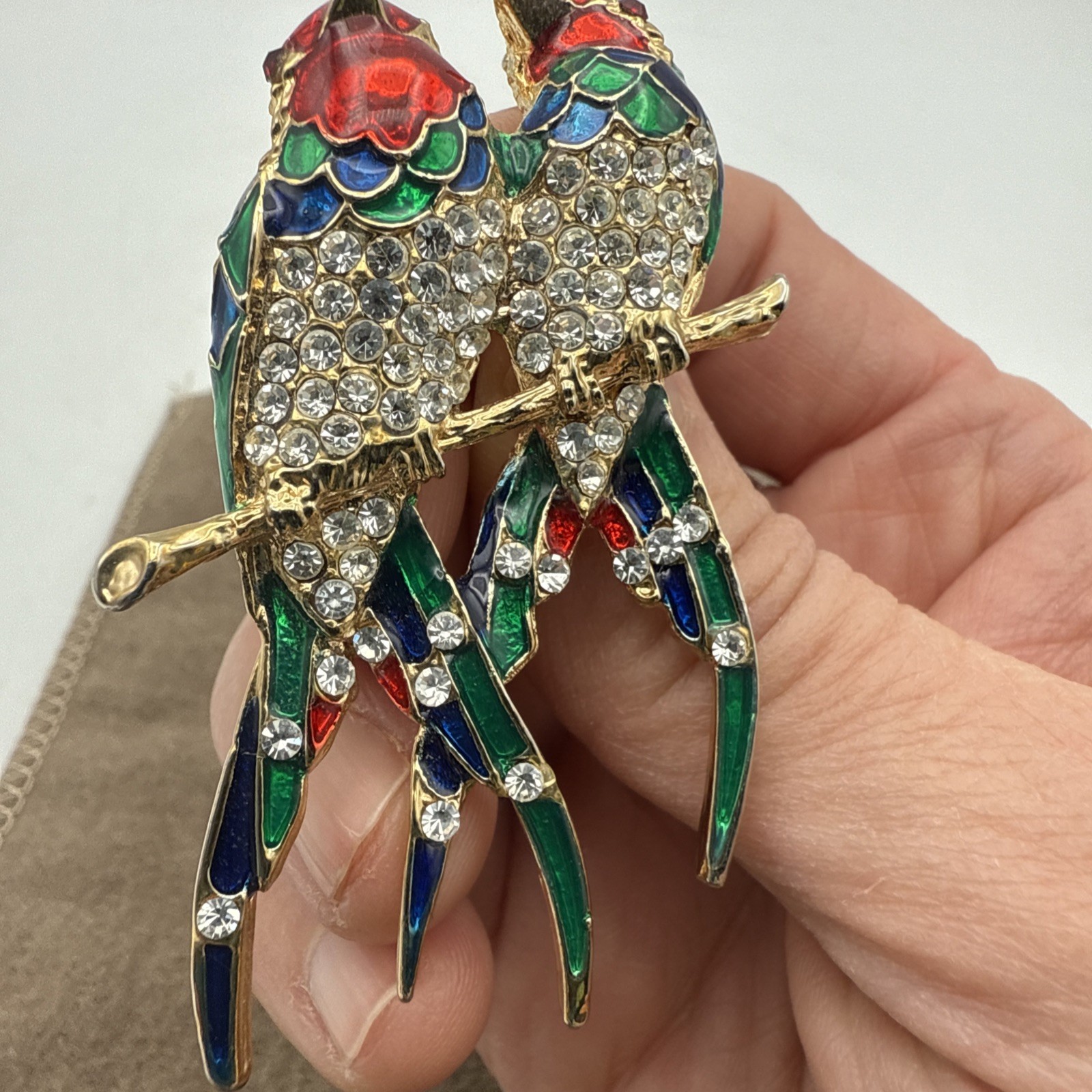 Vintage Enamel And Rhinestone Love Birds On A Branch Pin Brooch Gold Tone
