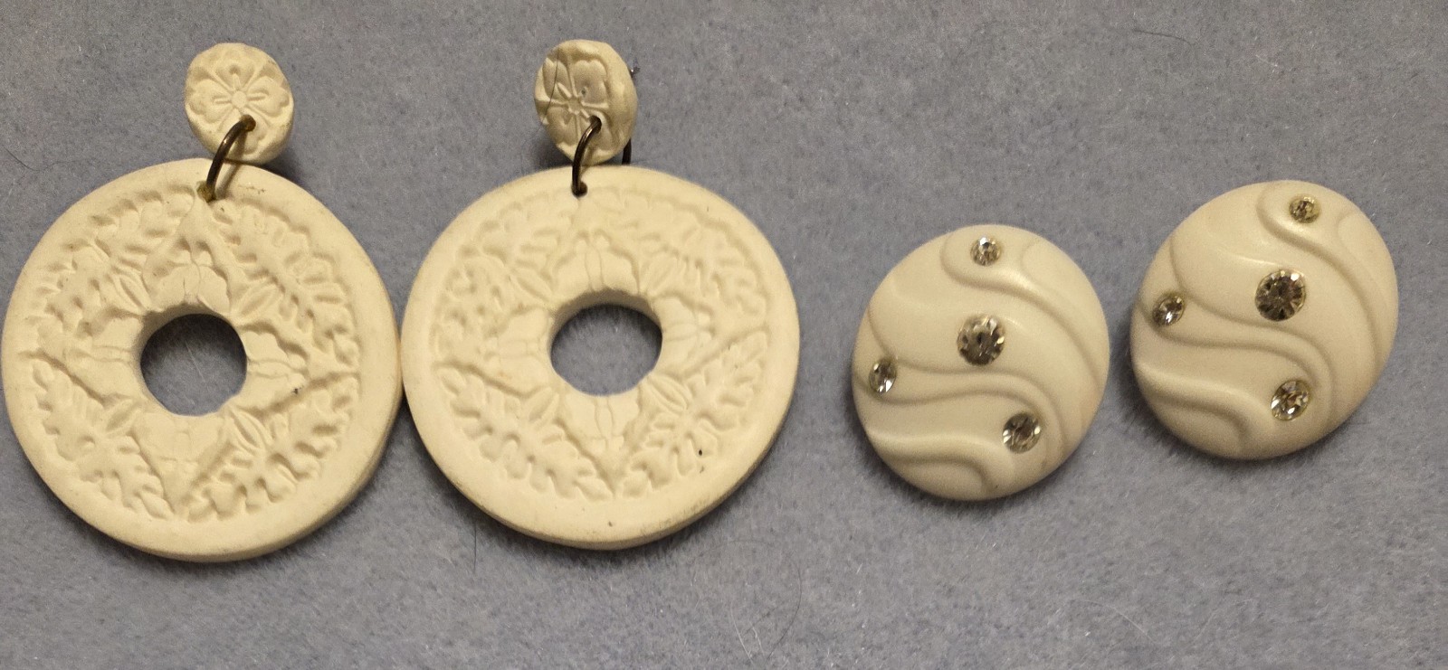 Avon Vintage 1987 White Light Earrings And Cream Colored Carved Polymer Clay