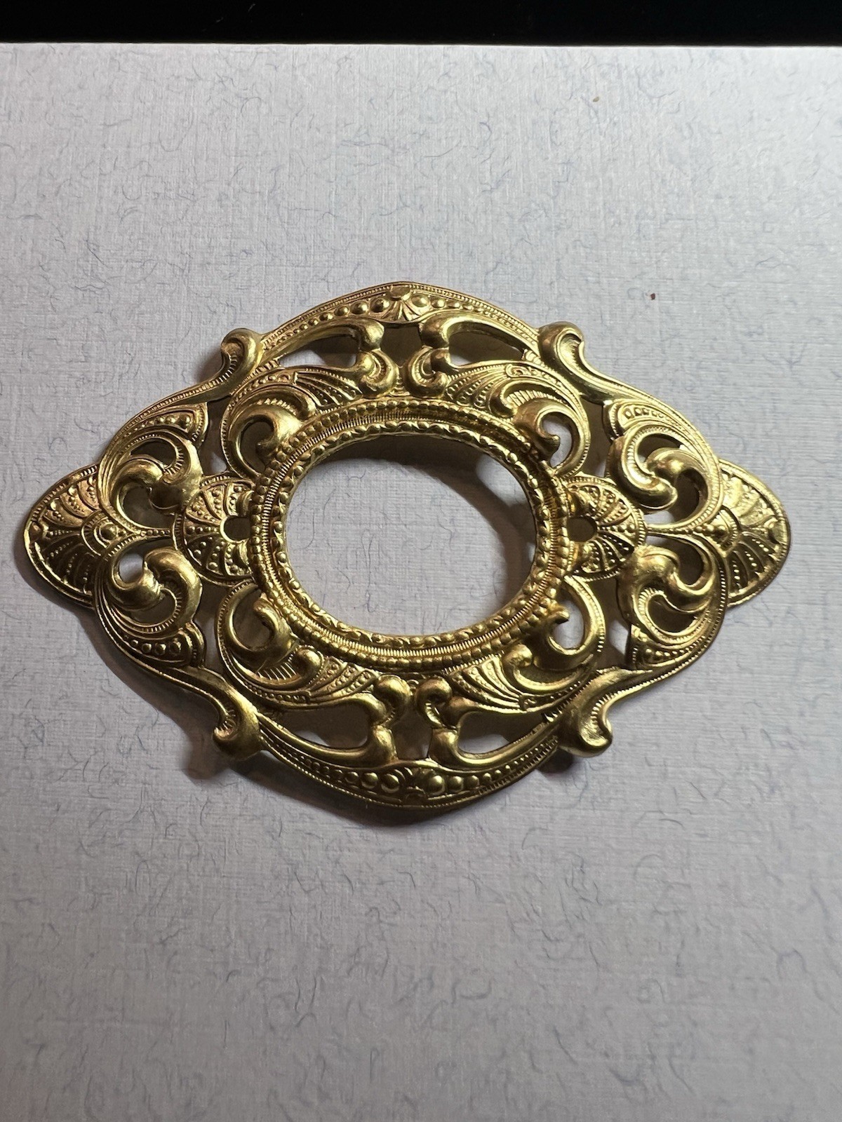 VINTAGE FILIGREE BRASS STAMPING FRAME FOR CABOCHON/JEWELRY/BROOCH FAMOUS MAKER