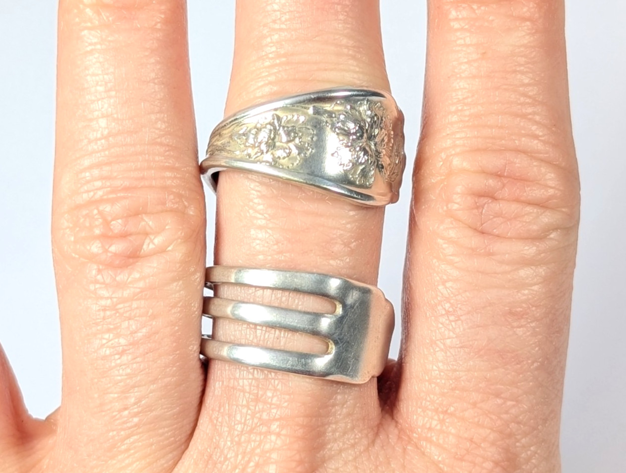Vtg Silver-Plated William Rogers Oneida Fork Ring Floral Full Bypass Wrap Ring